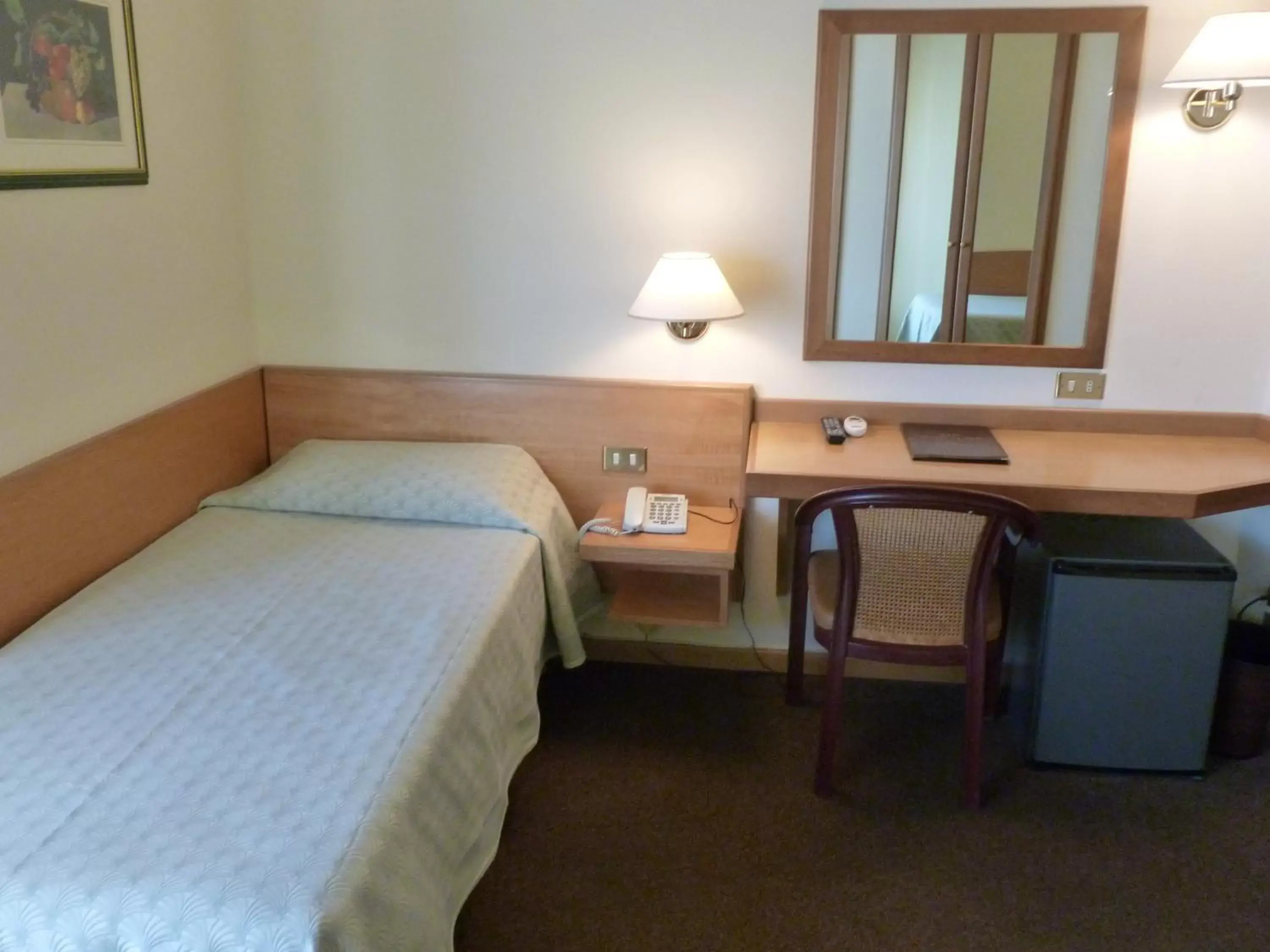 Photo of the whole room, Bed in Hotel Plaza