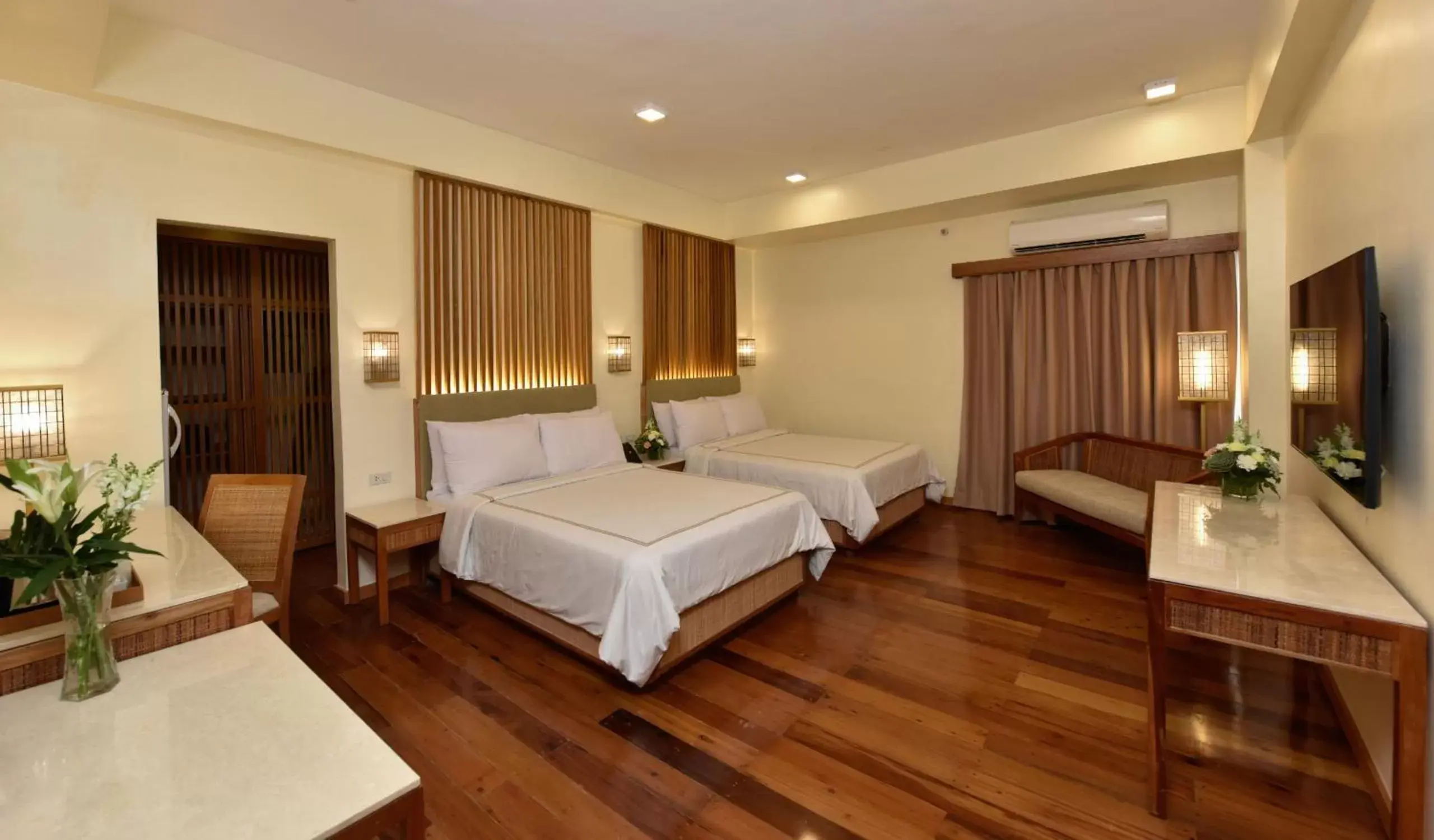 Bed in Kabayan Hotel Pasay
