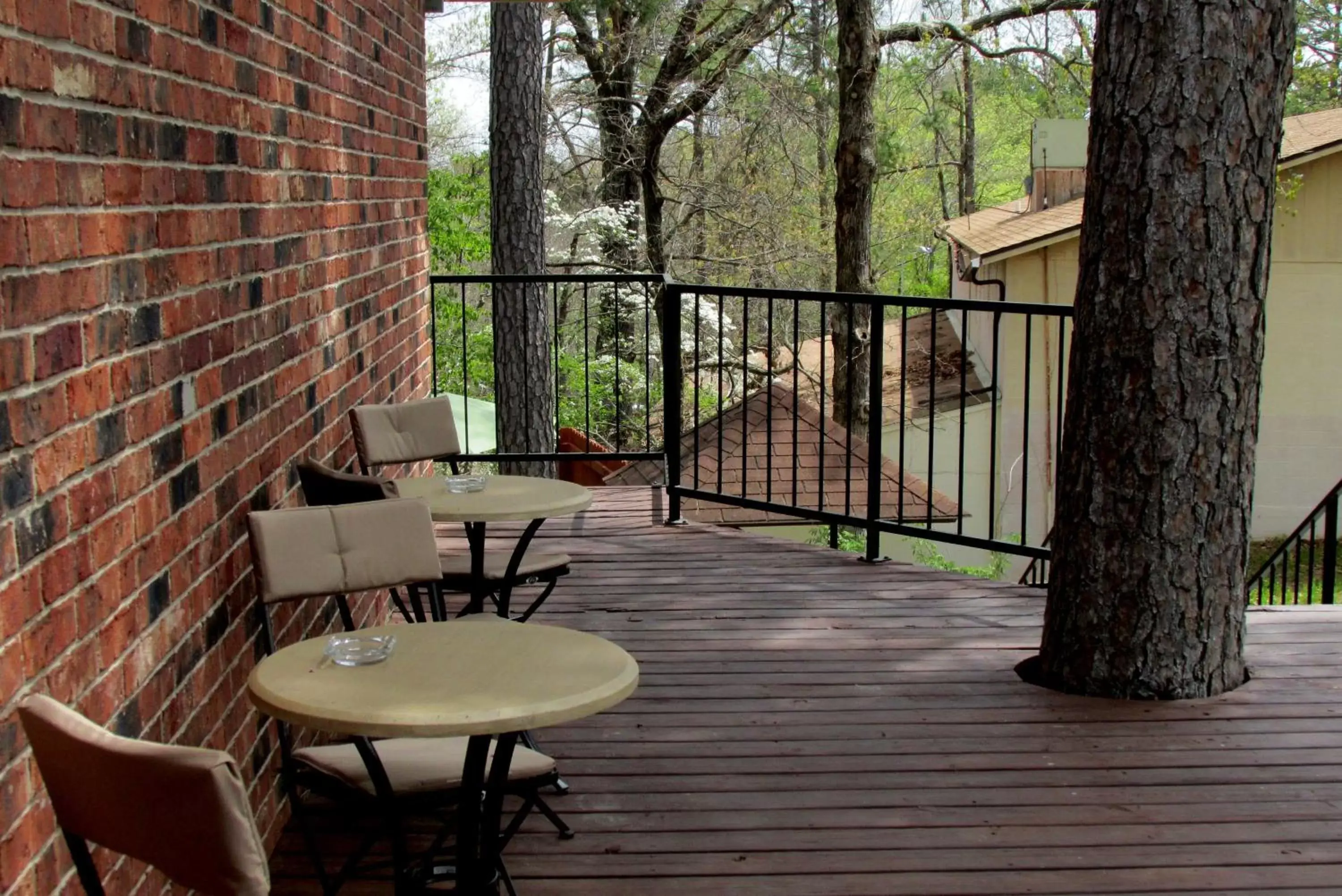 Balcony/Terrace in Brydan Suites