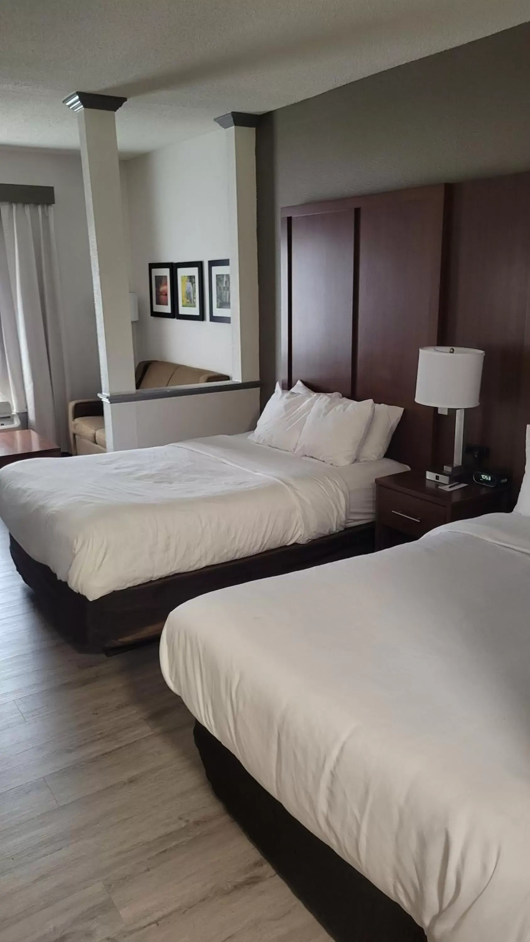 Photo of the whole room, Bed in Comfort Suites Cumming-Atlanta near Northside Hospital Forsyth