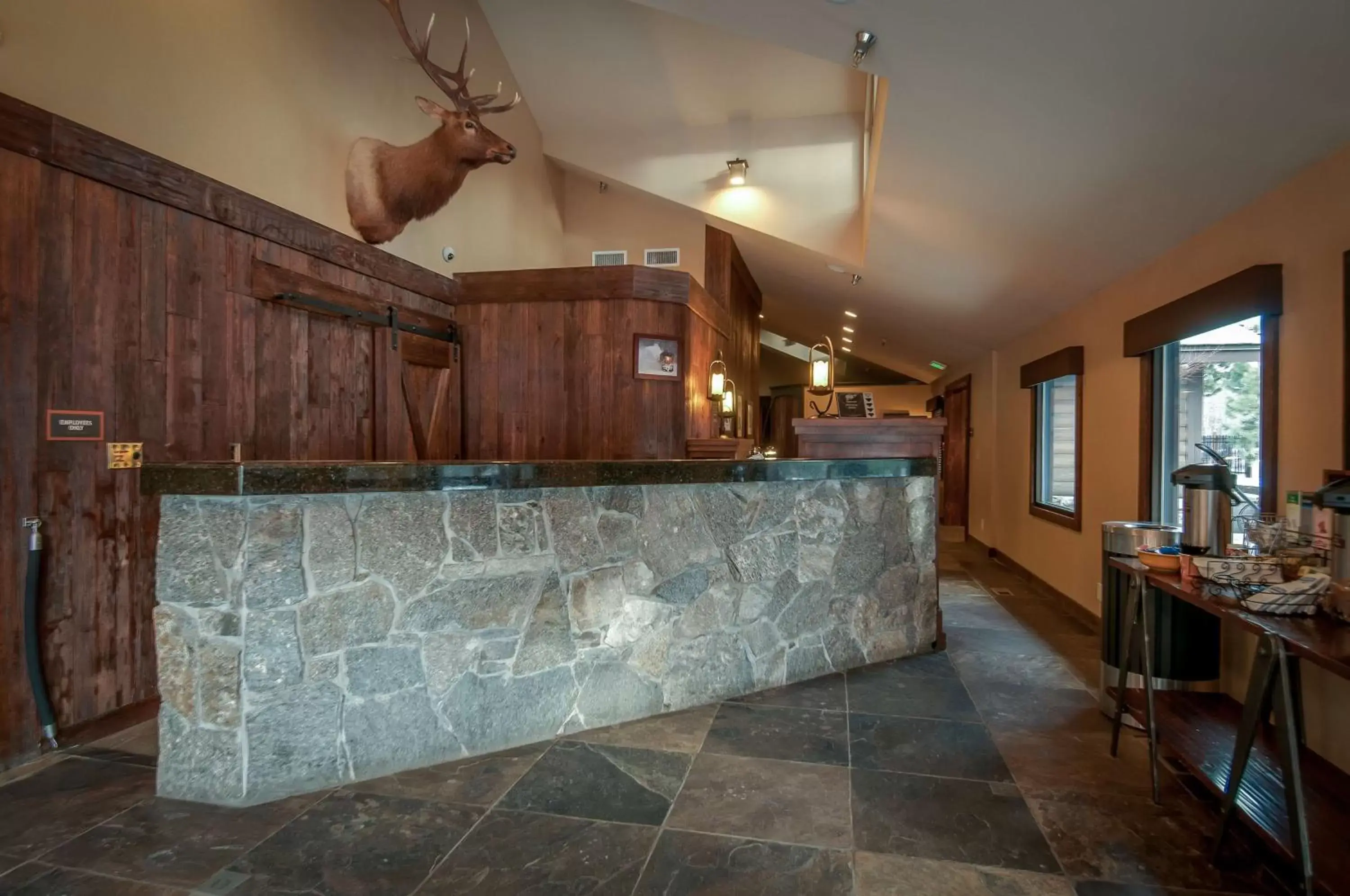 Lobby or reception, Lobby/Reception in Best Western Plus Truckee-Tahoe Hotel