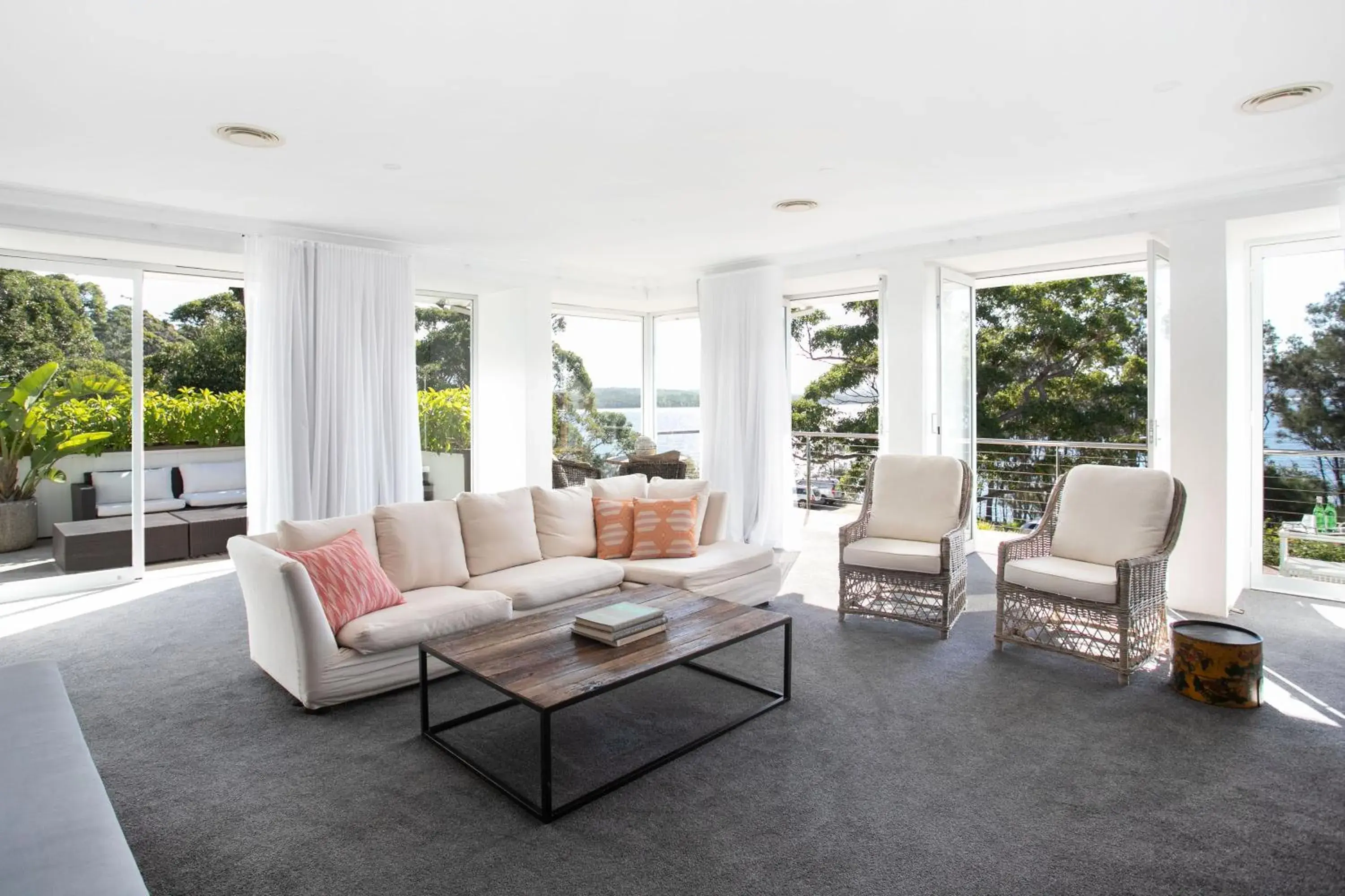 Living room, Seating Area in Bannisters by the Sea Mollymook