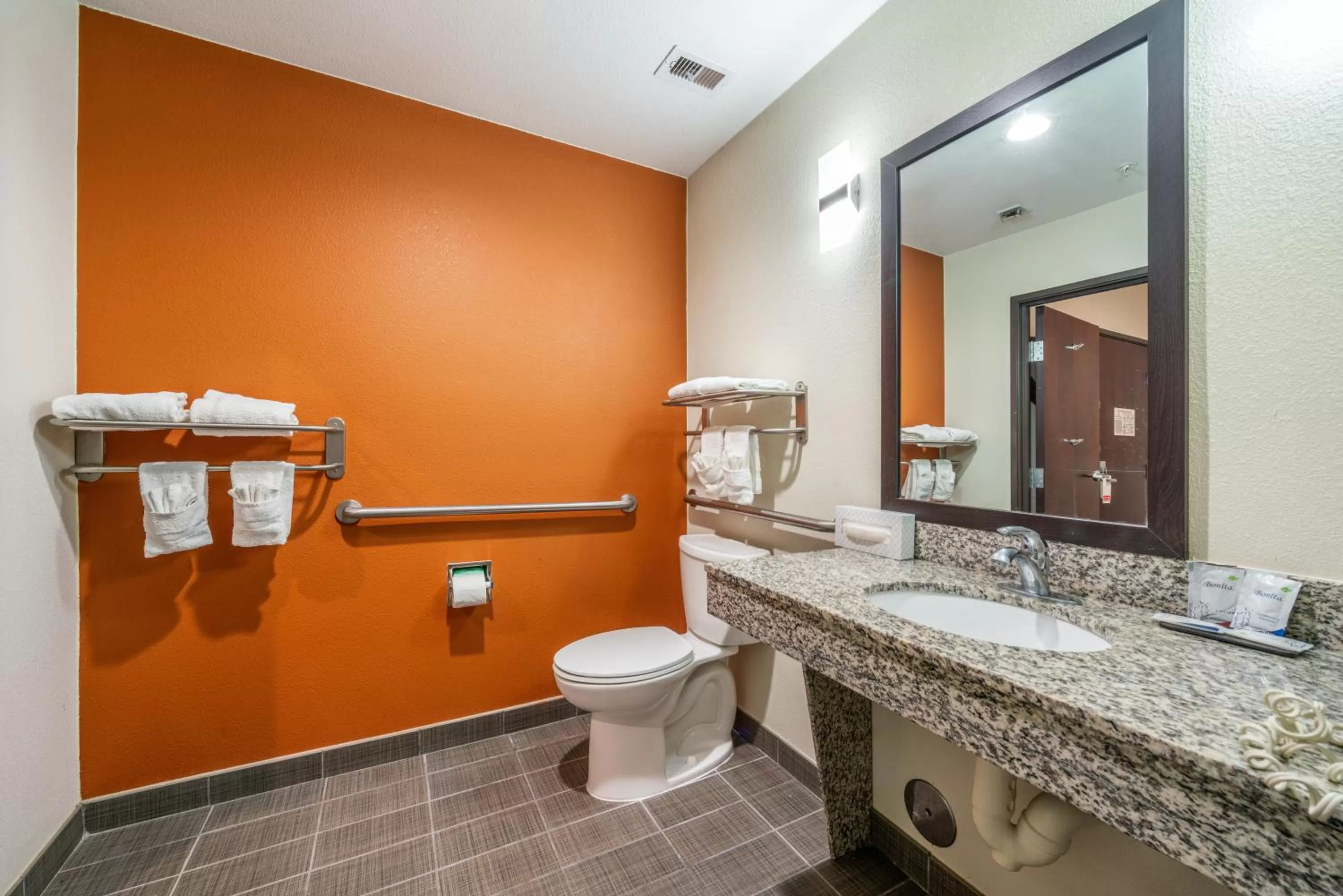 Bathroom in Restwell Inn & Suites I-45 North