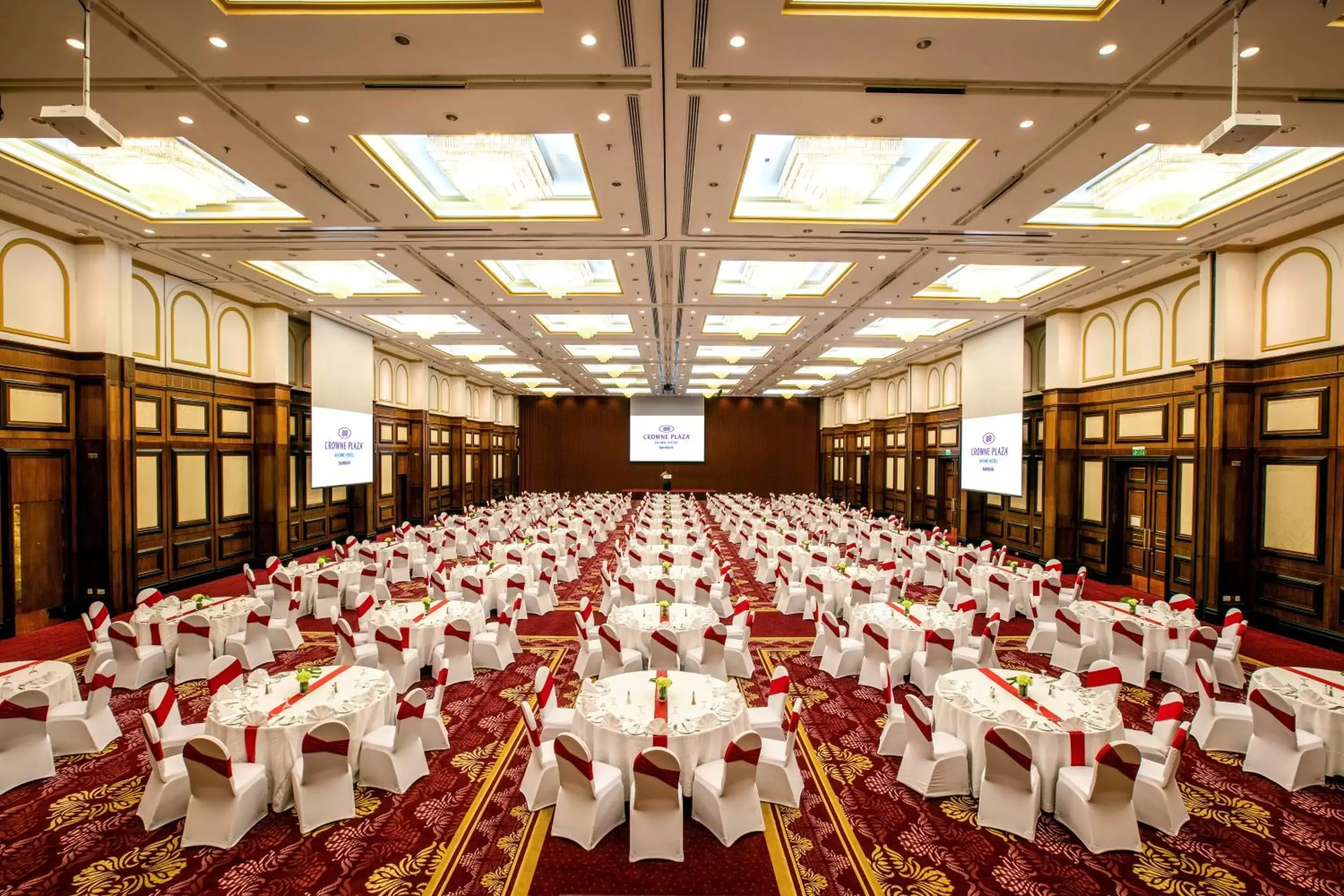 Banquet/Function facilities, Banquet Facilities in Crowne Plaza Bahrain, an IHG Hotel