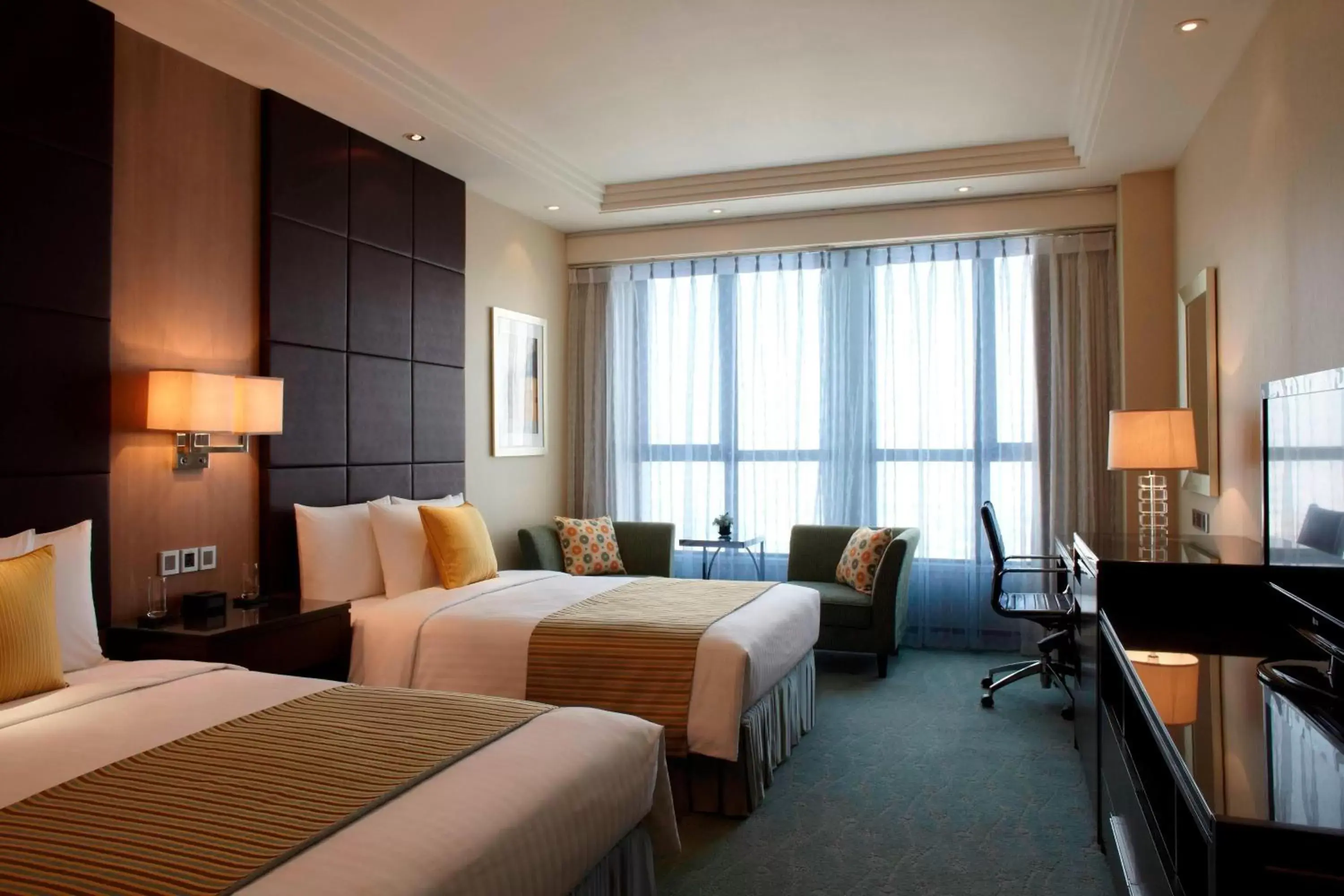 Photo of the whole room, Bed in Courtyard by Marriott Kunshan