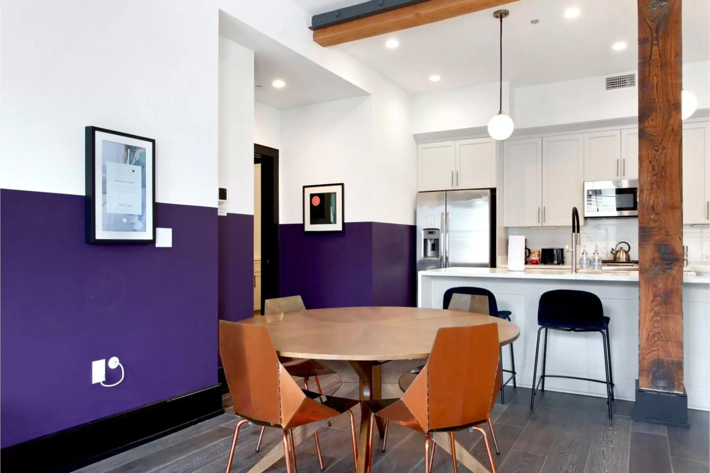 Dining area, Kitchen/Kitchenette in Roami at The Brandywine