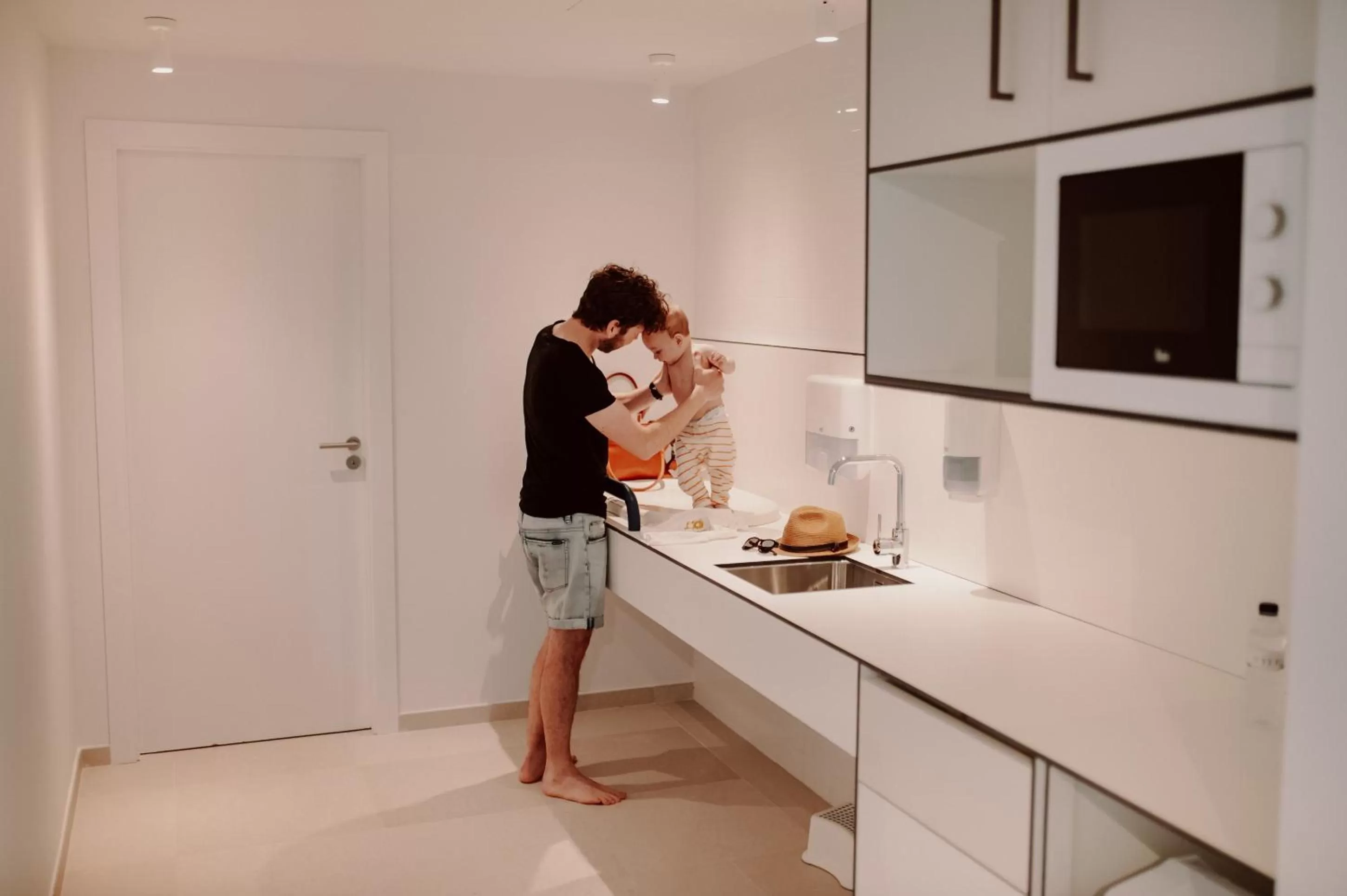 Area and facilities in Blaumar Hotel