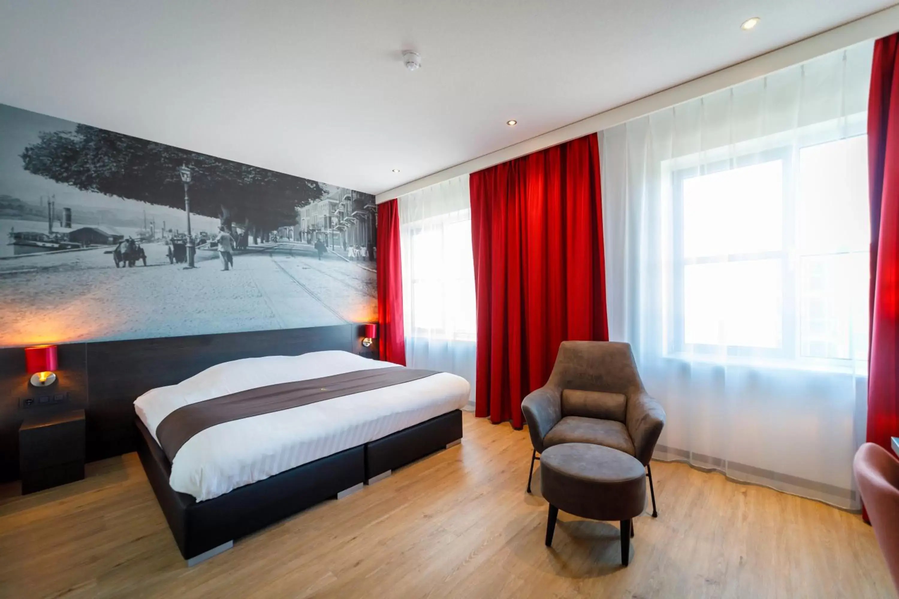 Bedroom in Bastion Hotel Arnhem
