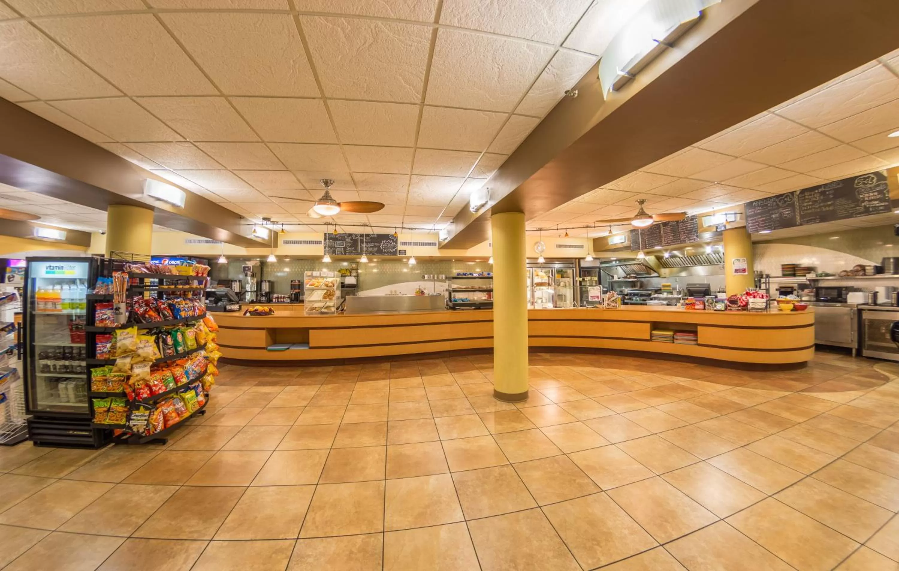 Restaurant/places to eat in Holiday Inn Des Moines-Airport Conf Center by IHG