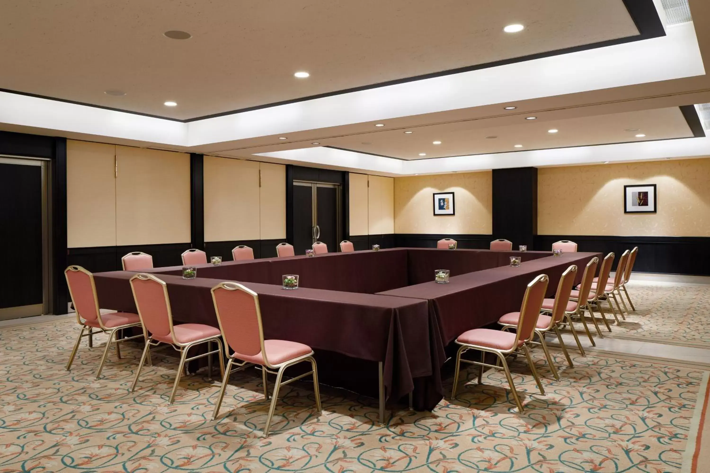 Meeting/conference room in Sheraton Grande Tokyo Bay Hotel