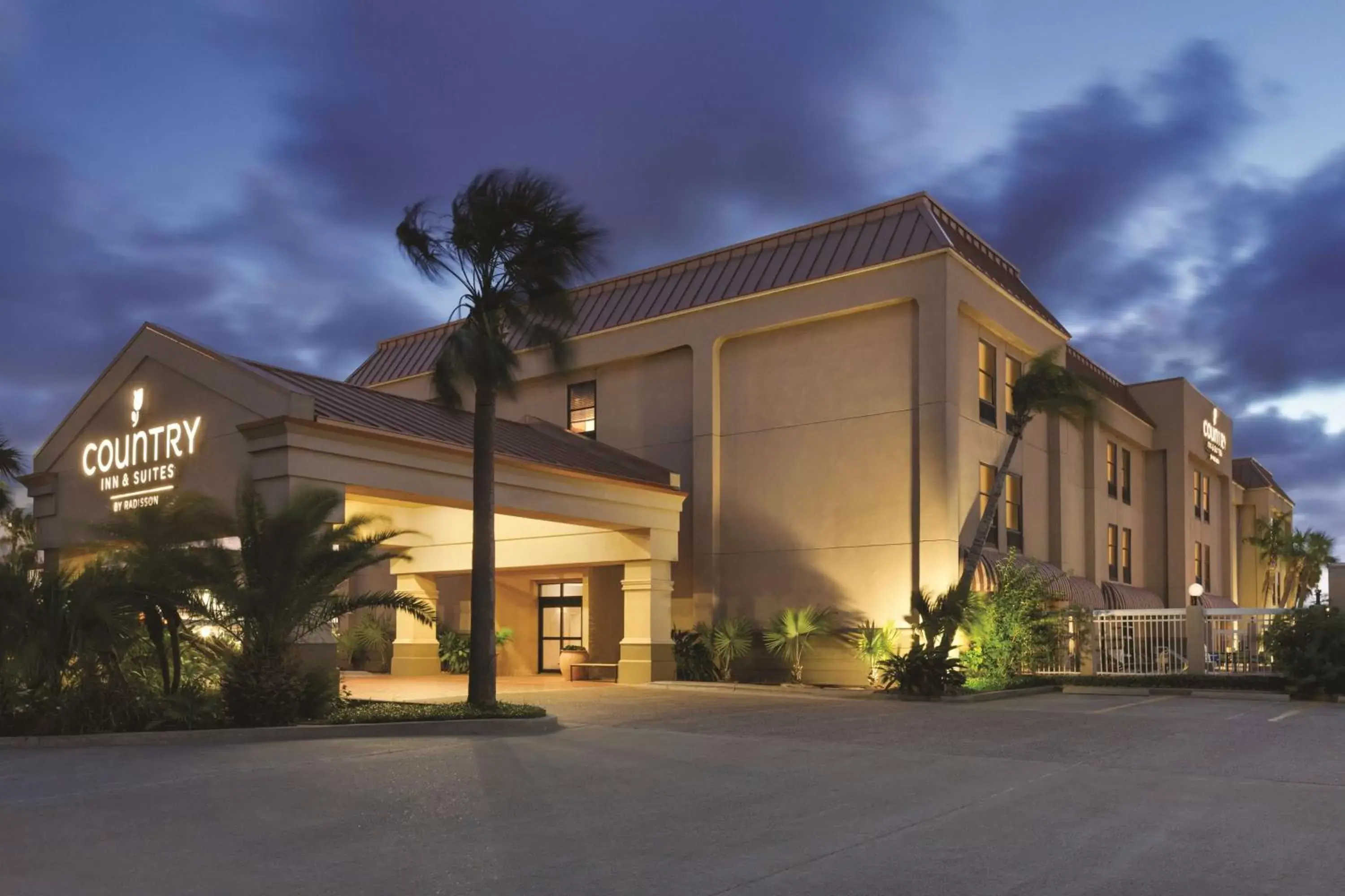 Property Building in Country Inn & Suites by Radisson, Portland, TX