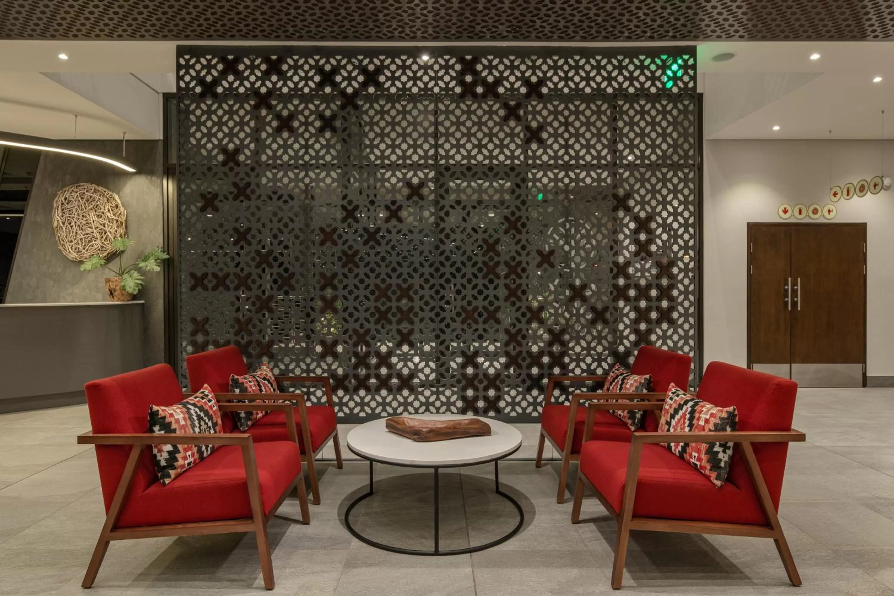 Lobby or reception in Crowne Plaza - Dar Es Salaam by IHG