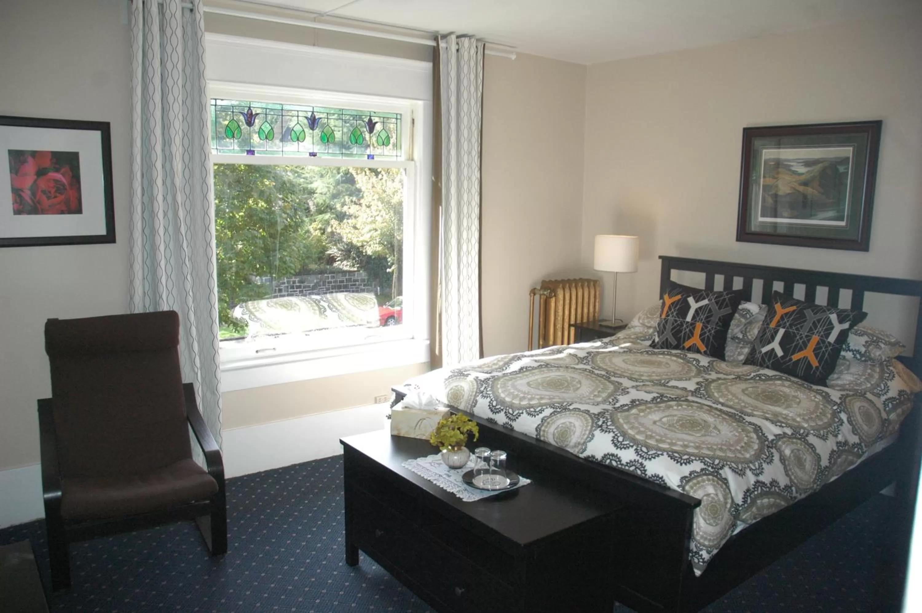 Bedroom, Bed in Windsor Guest House