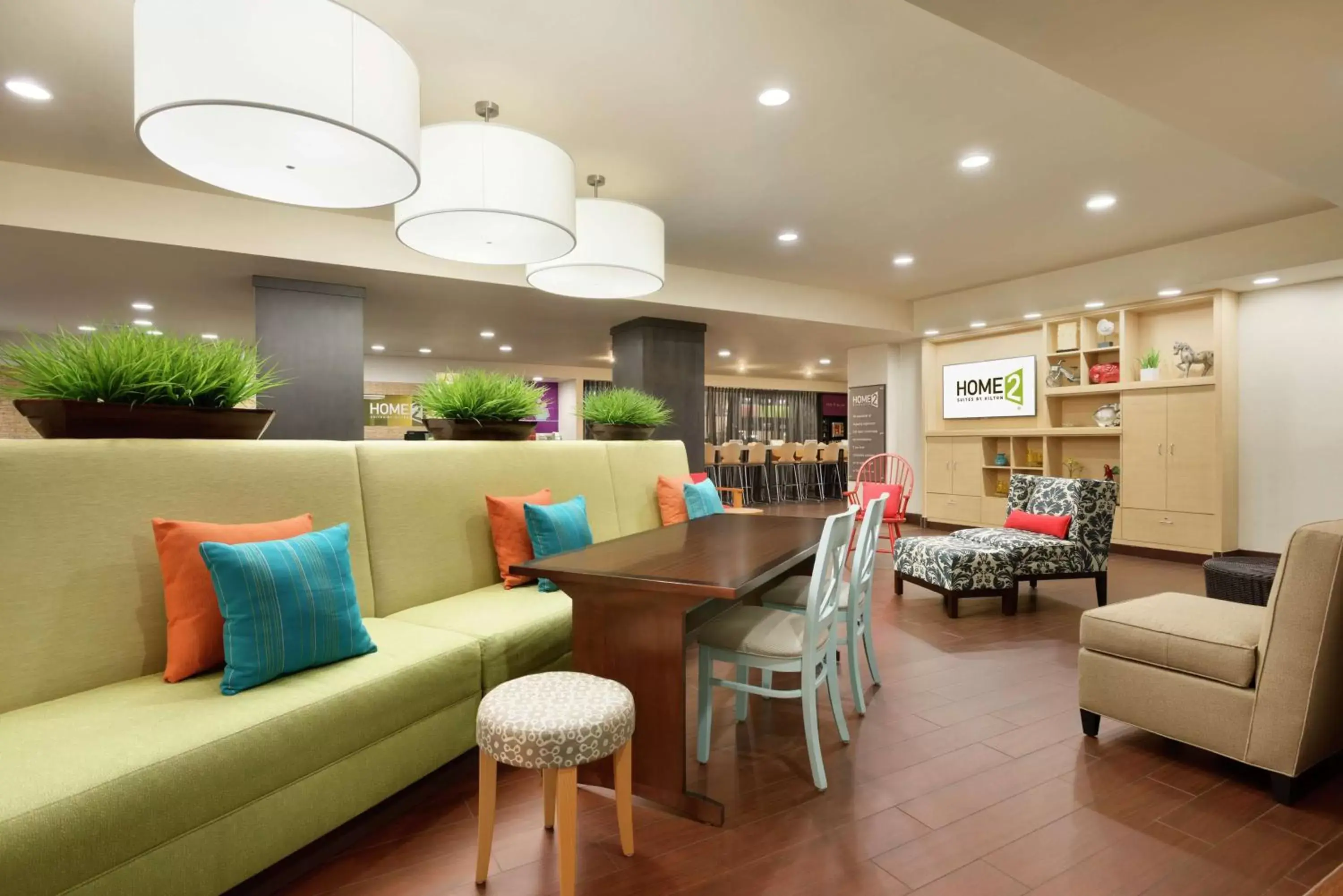Lobby or reception, Lounge/Bar in Home2 Suites by Hilton Florida City