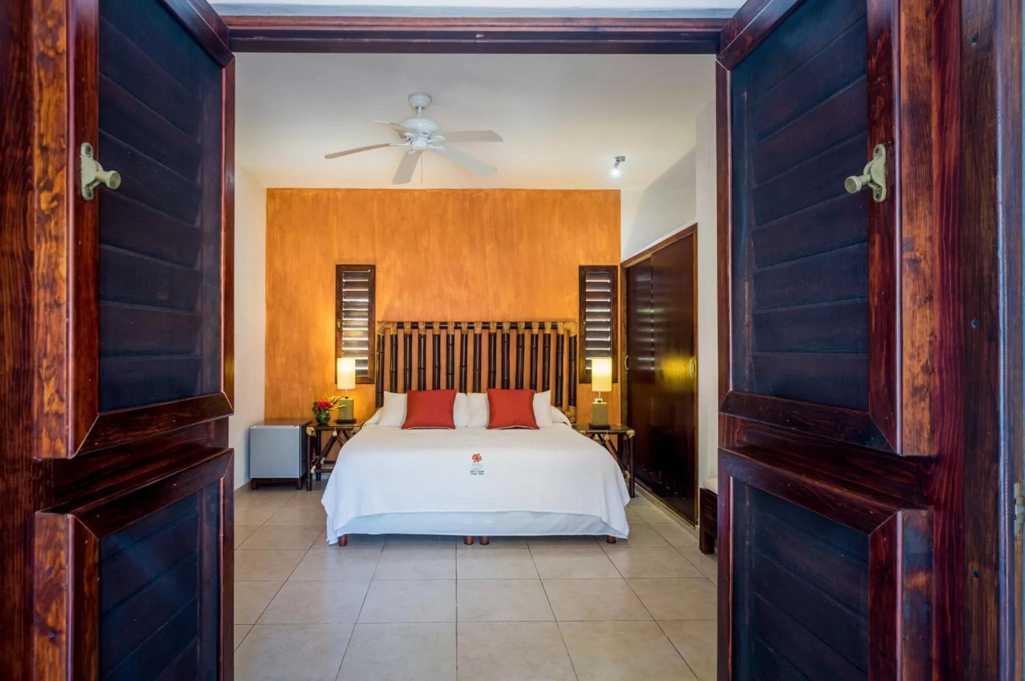 Bed in Villas El Encanto Cozumel