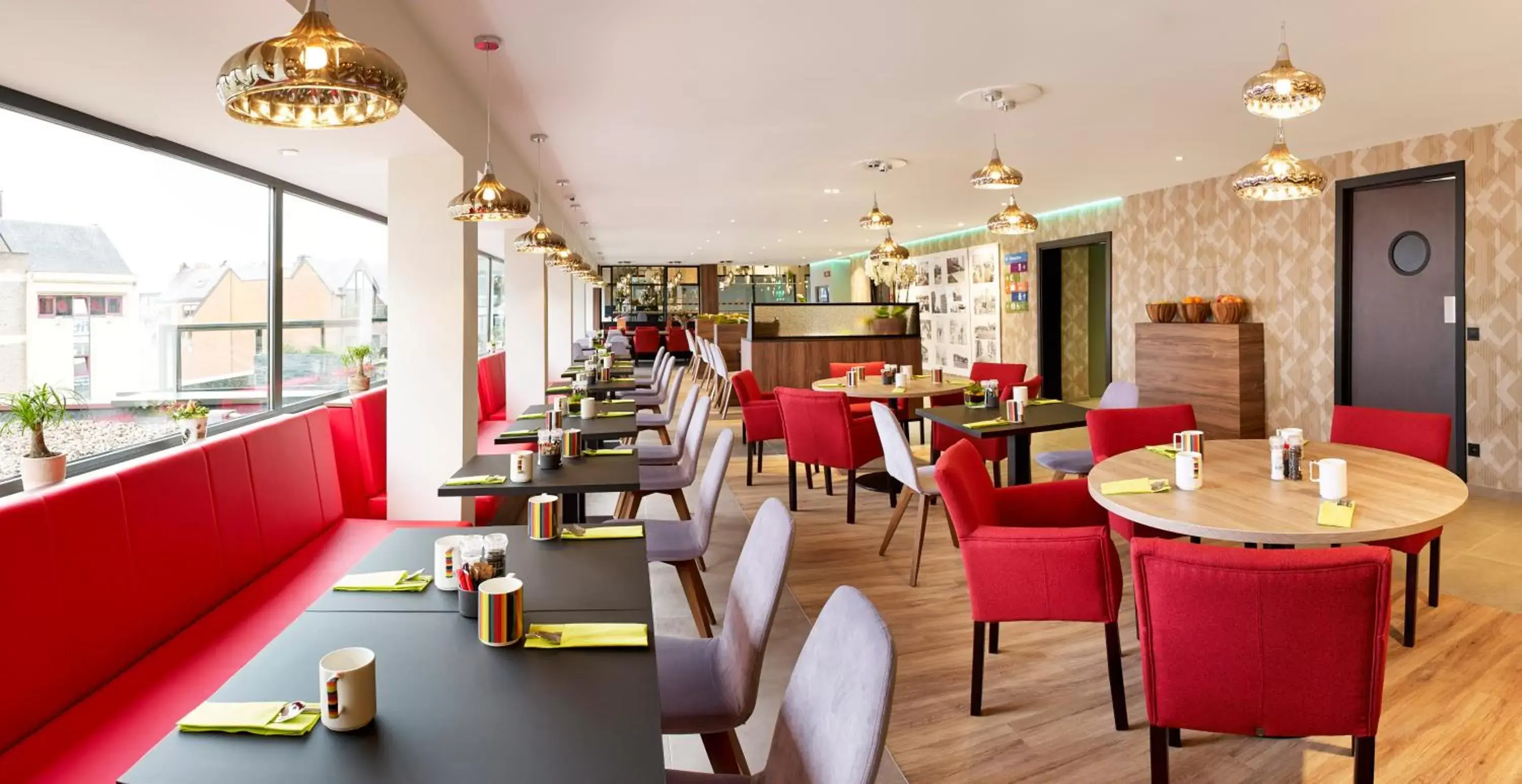 Restaurant/places to eat in Park Inn By Radisson Hasselt