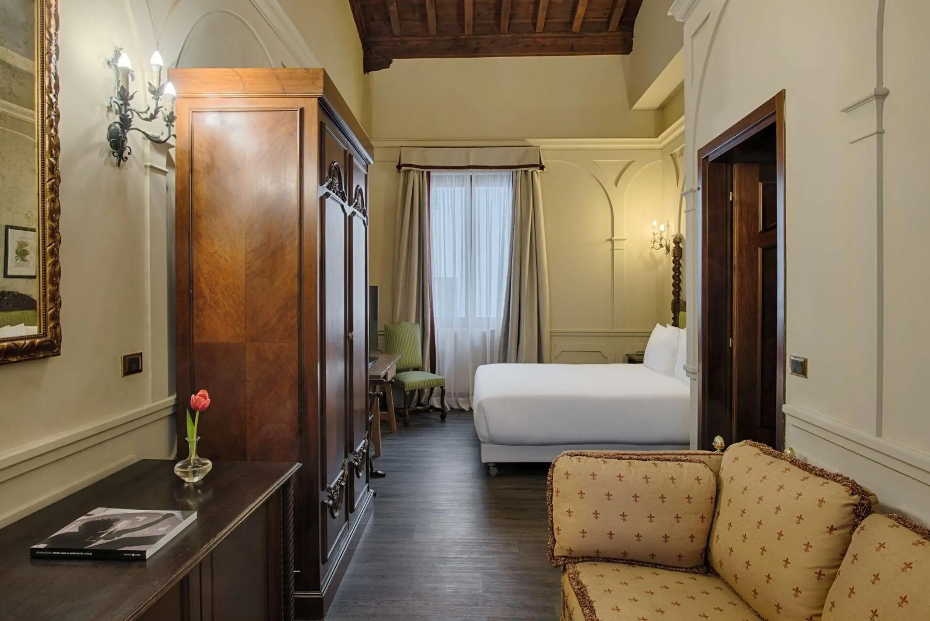 Bedroom, Bed in NH Collection Palazzo Gaddi