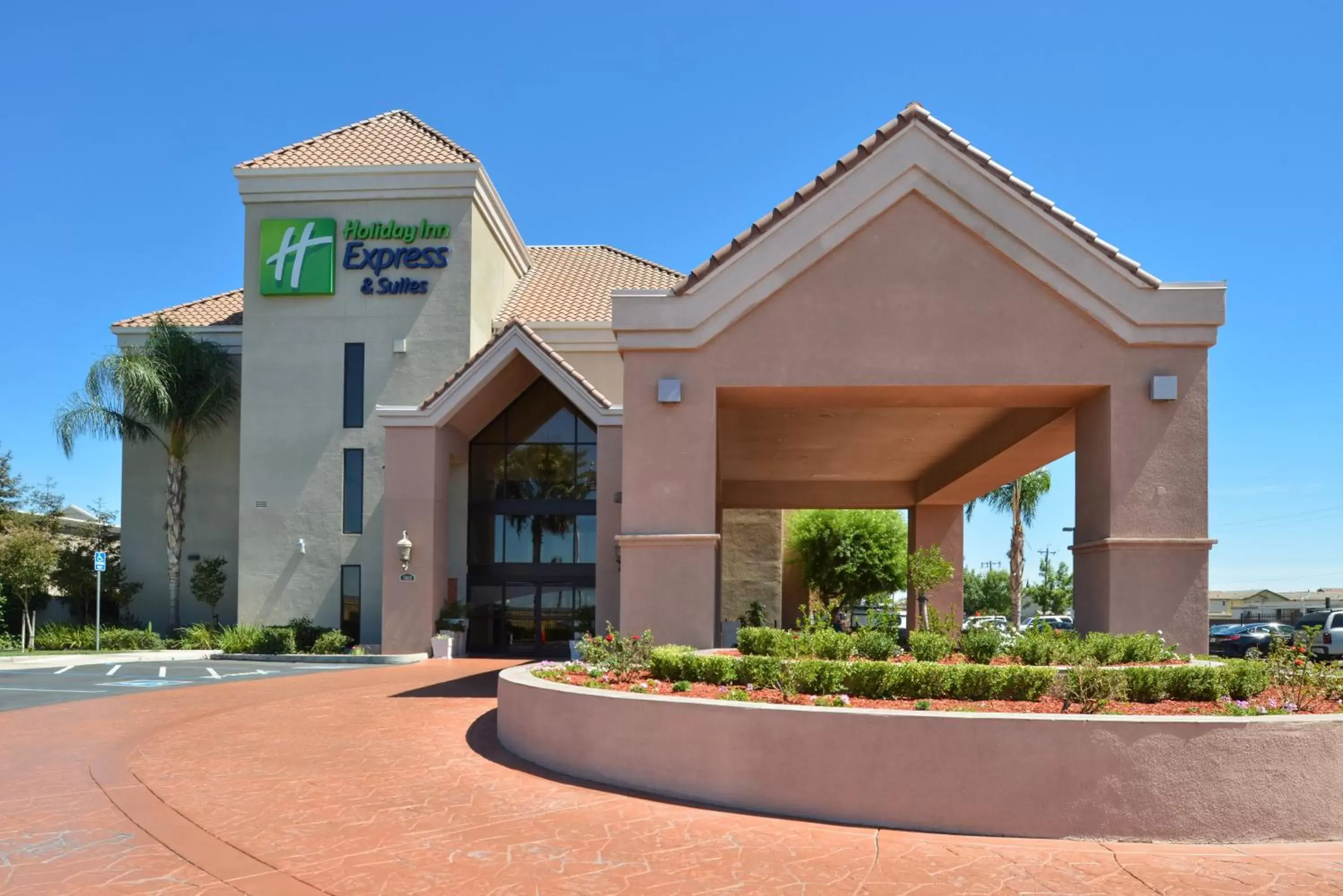 Property Building in Holiday Inn Express Lathrop - South Stockton, an IHG Hotel