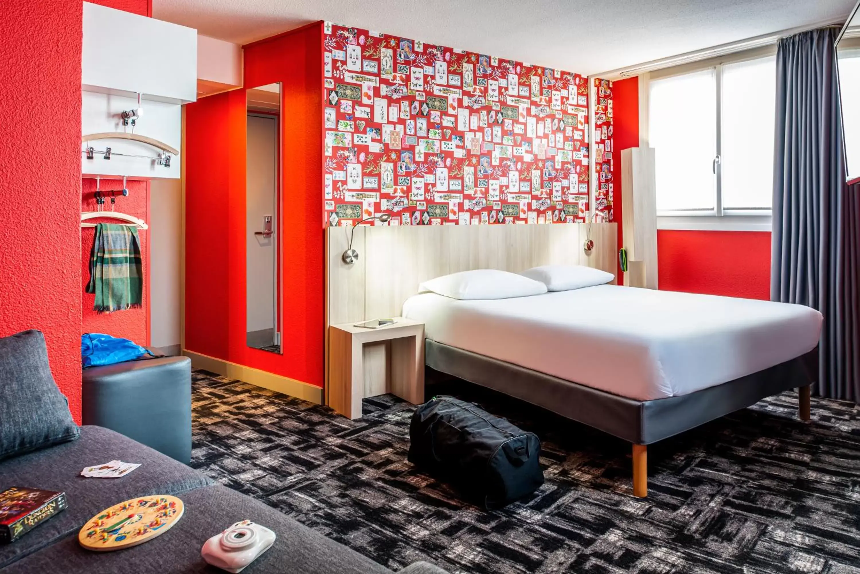 Bed in ibis Styles Reims Centre