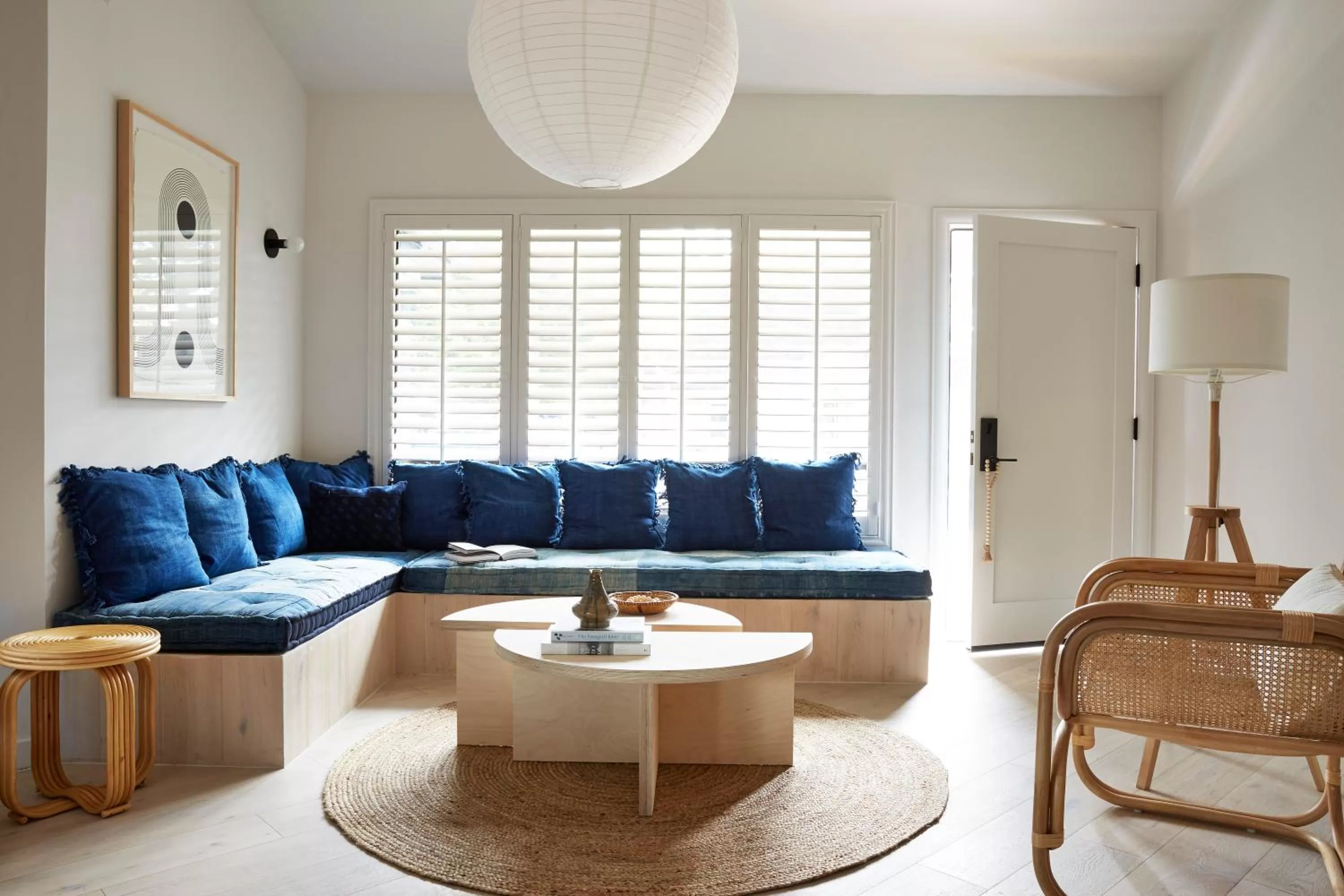 Living room in White Water