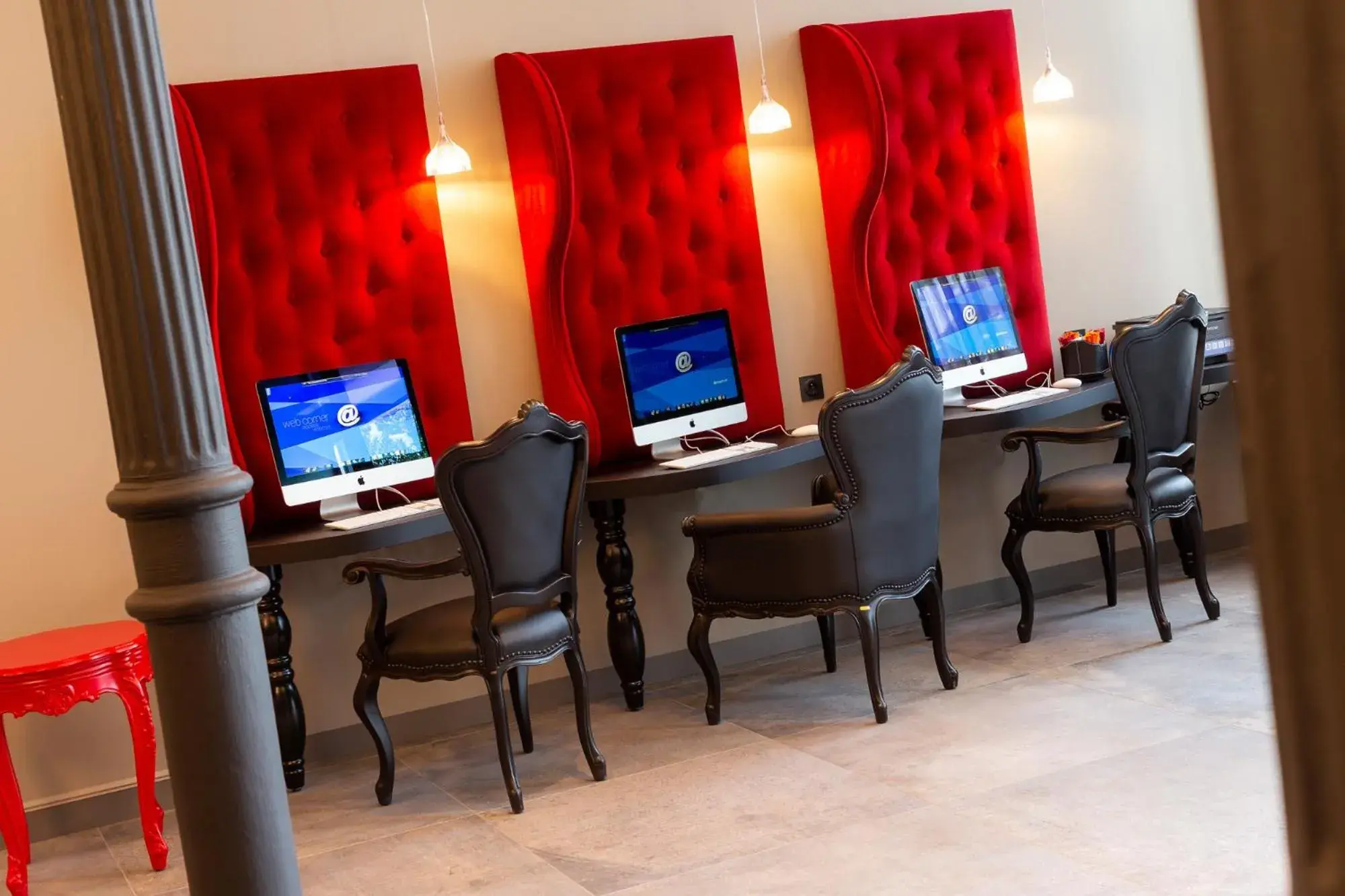 Lobby or reception in Hotel Arok Lobby or reception in Hotel Arok