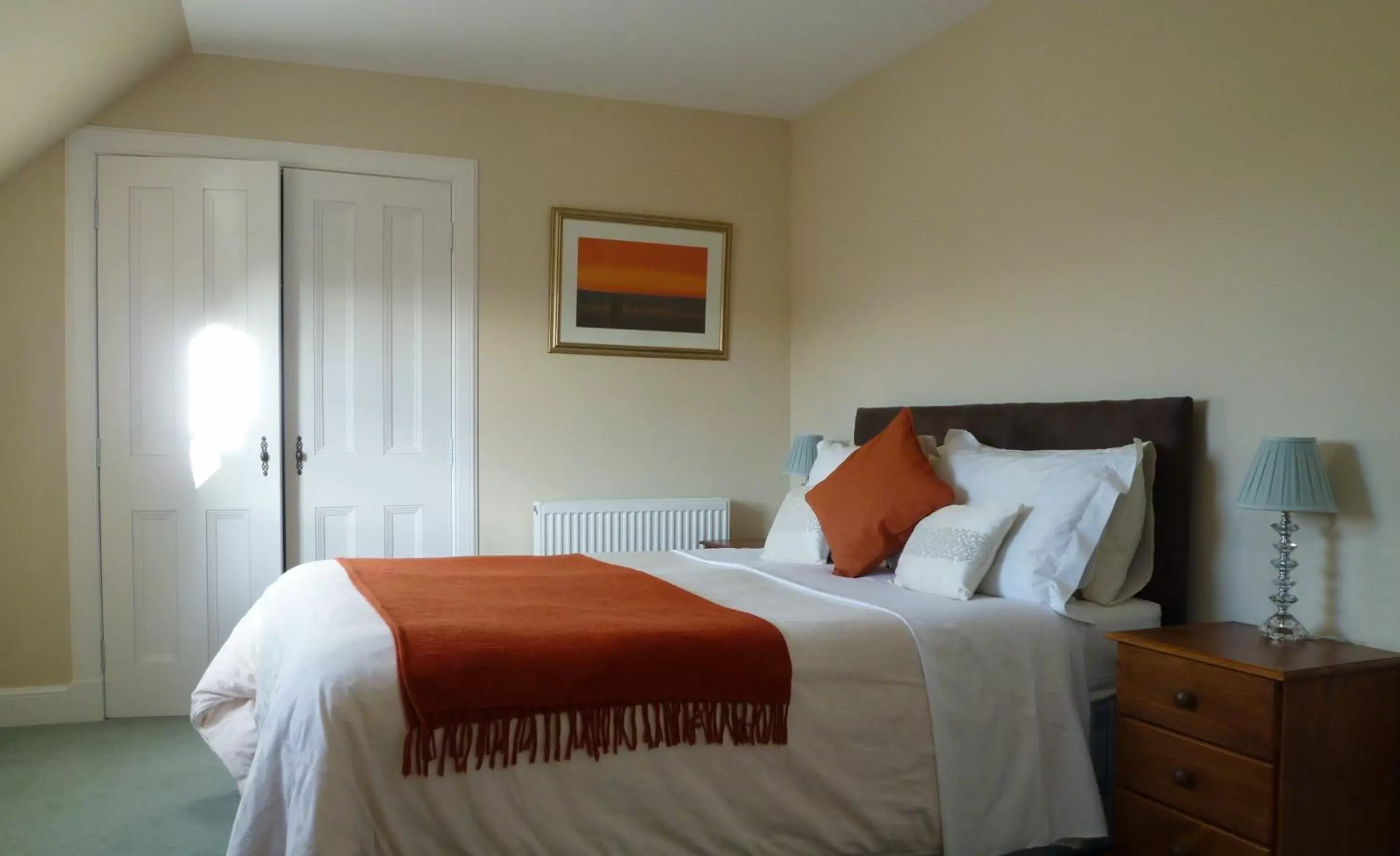 Bedroom, Bed in Dunallan Guest House