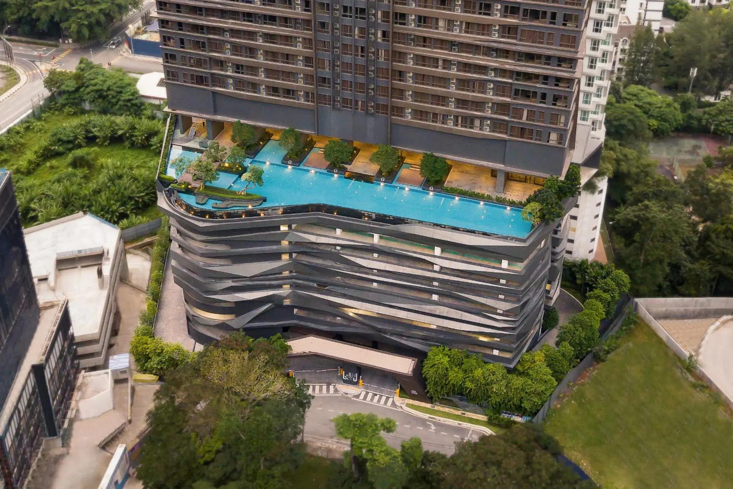 Property building, Bird's-eye View in 8 Kia Peng Suites