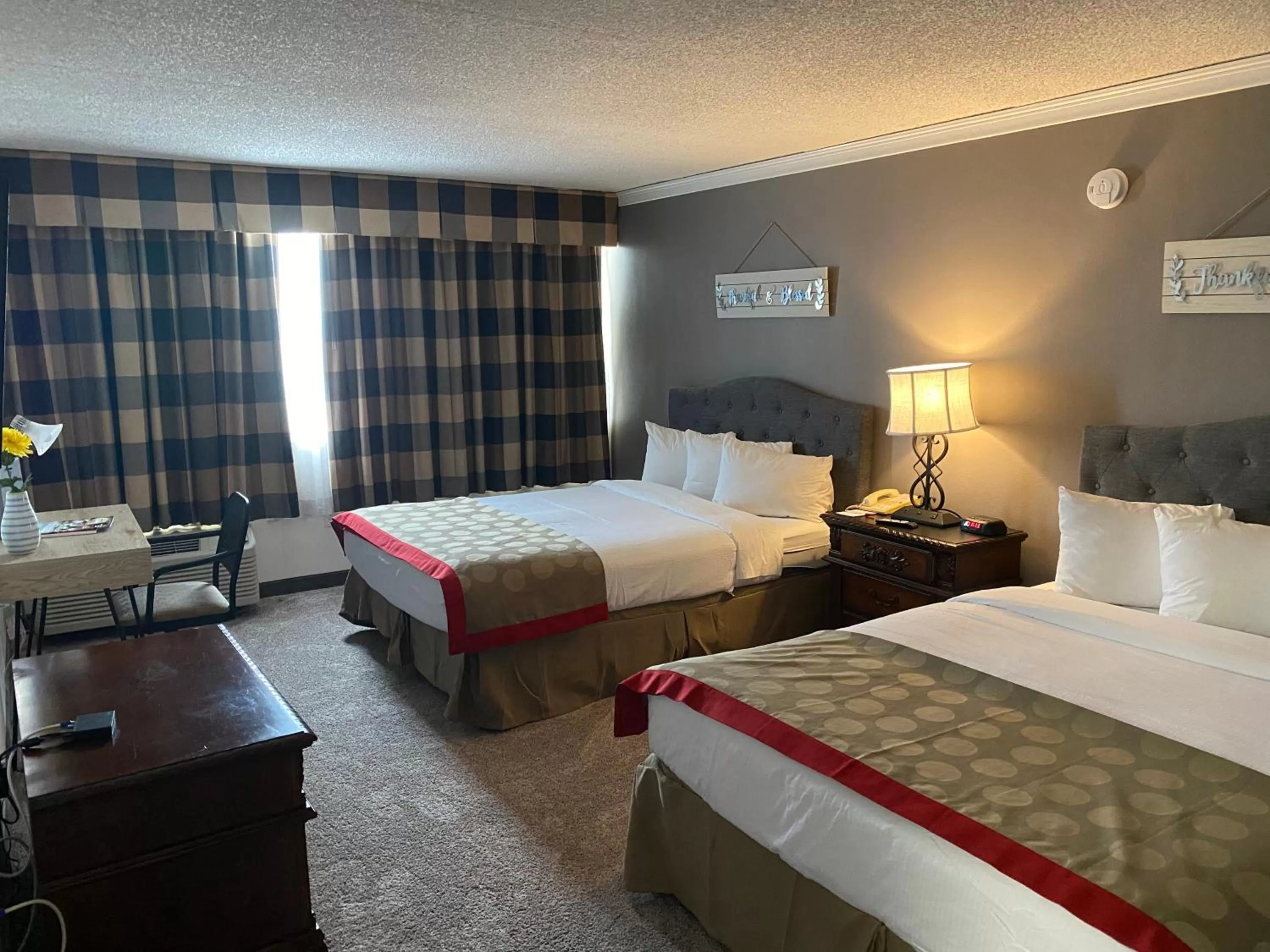 Bed in Ramada by Wyndham Albuquerque Midtown