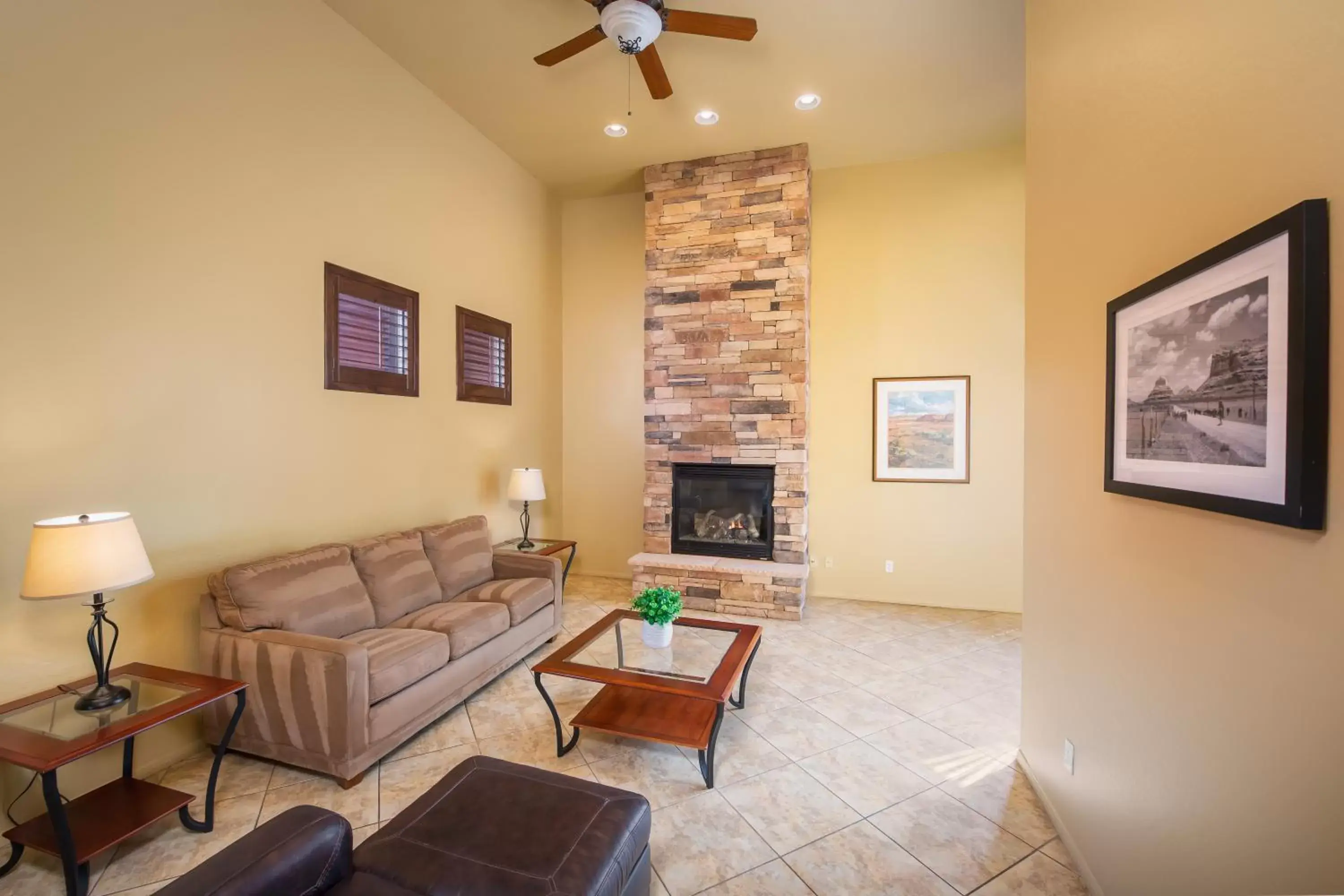 Living room, Seating Area in Las Posadas of Sedona