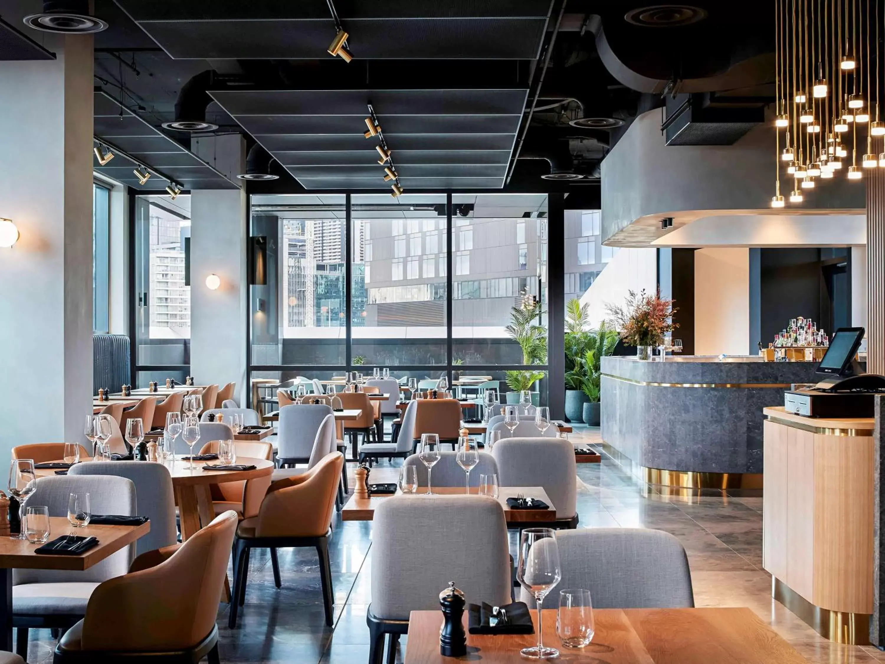 Restaurant/Places to Eat in Novotel Melbourne South Wharf
