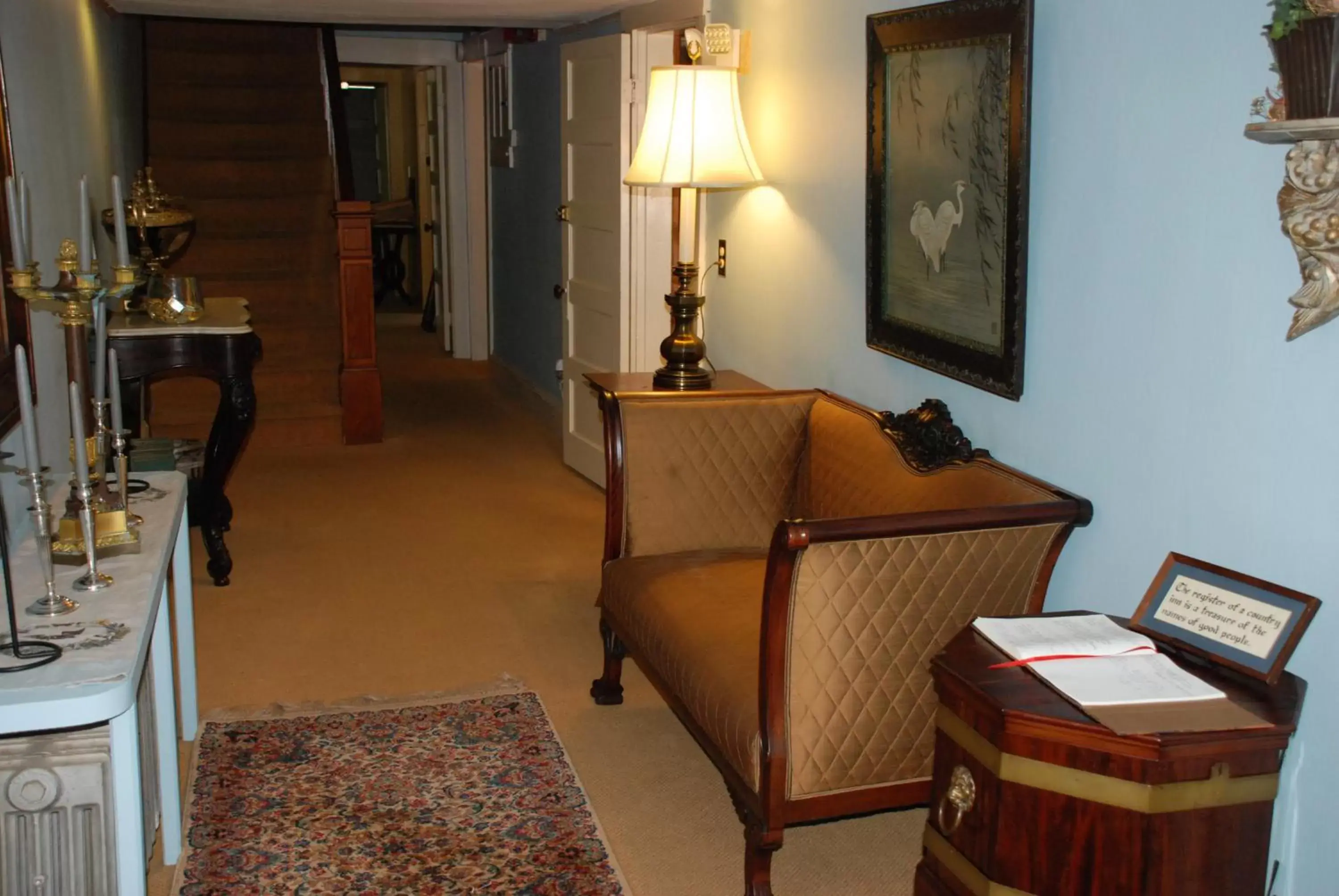 Area and facilities, Seating Area in Follansbee Inn