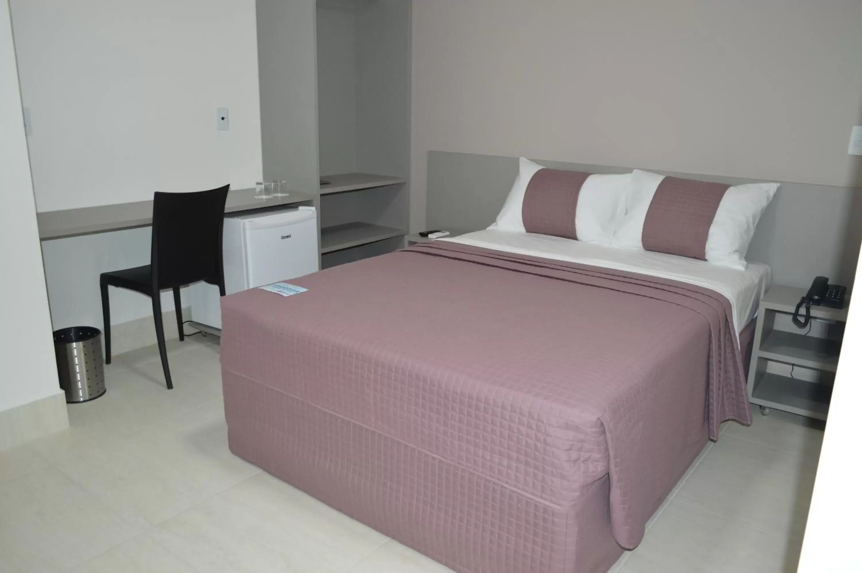 Bedroom, Bed in Nord Easy Patos