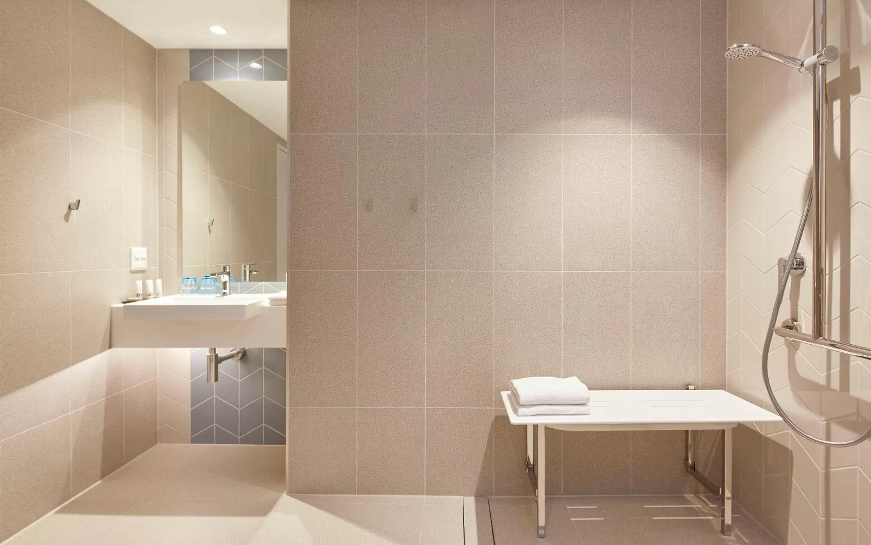 Bathroom in Holiday Inn Express Sydney Airport, an IHG Hotel