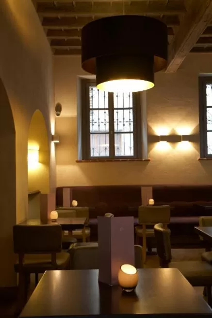Restaurant/places to eat in Palazzo Righini
