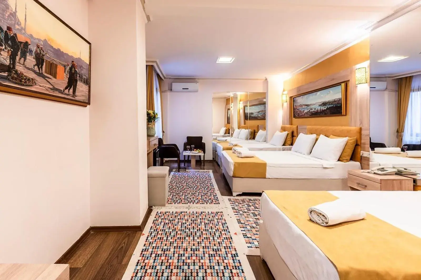 Family Room in Kadirga Antik Hotel - Sultanahmet Family Room in Kadirga Antik Hotel - Sultanahmet