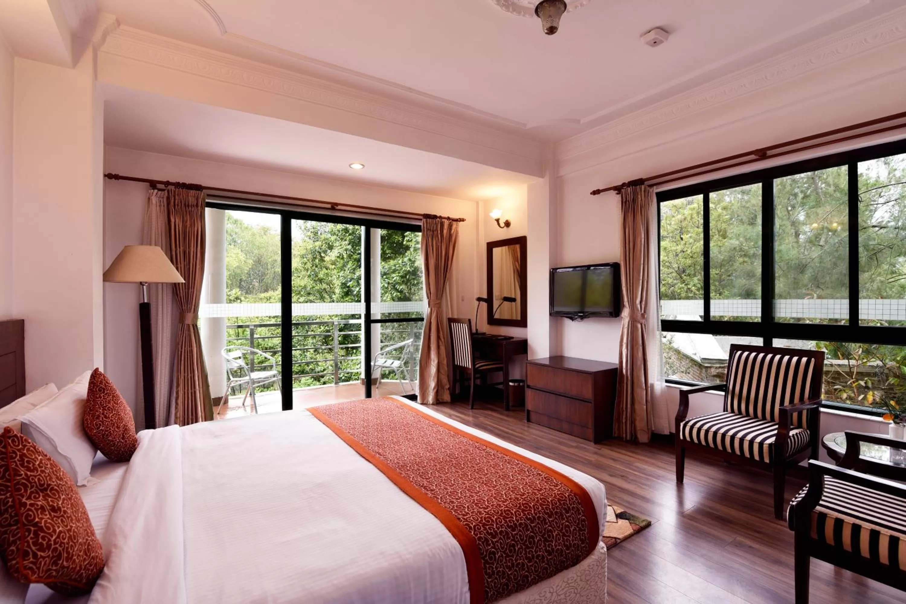 Balcony/Terrace, Bed in Park Village Resort by KGH Group