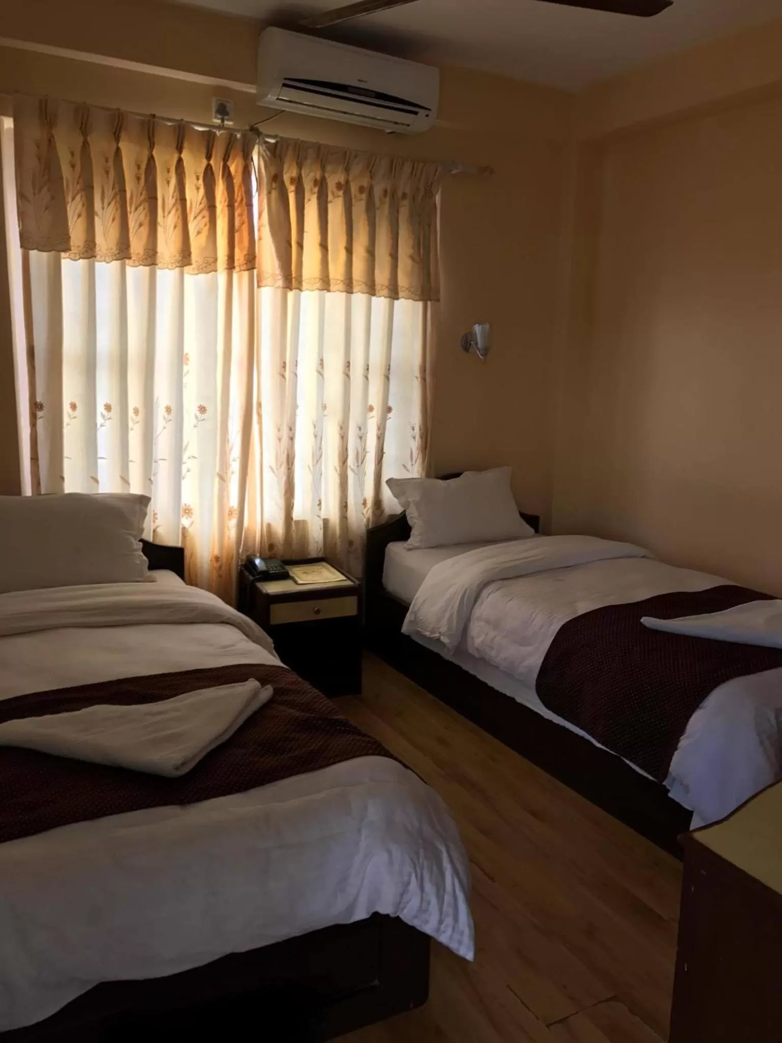 Bedroom, Bed in Hotel Himalayan Inn