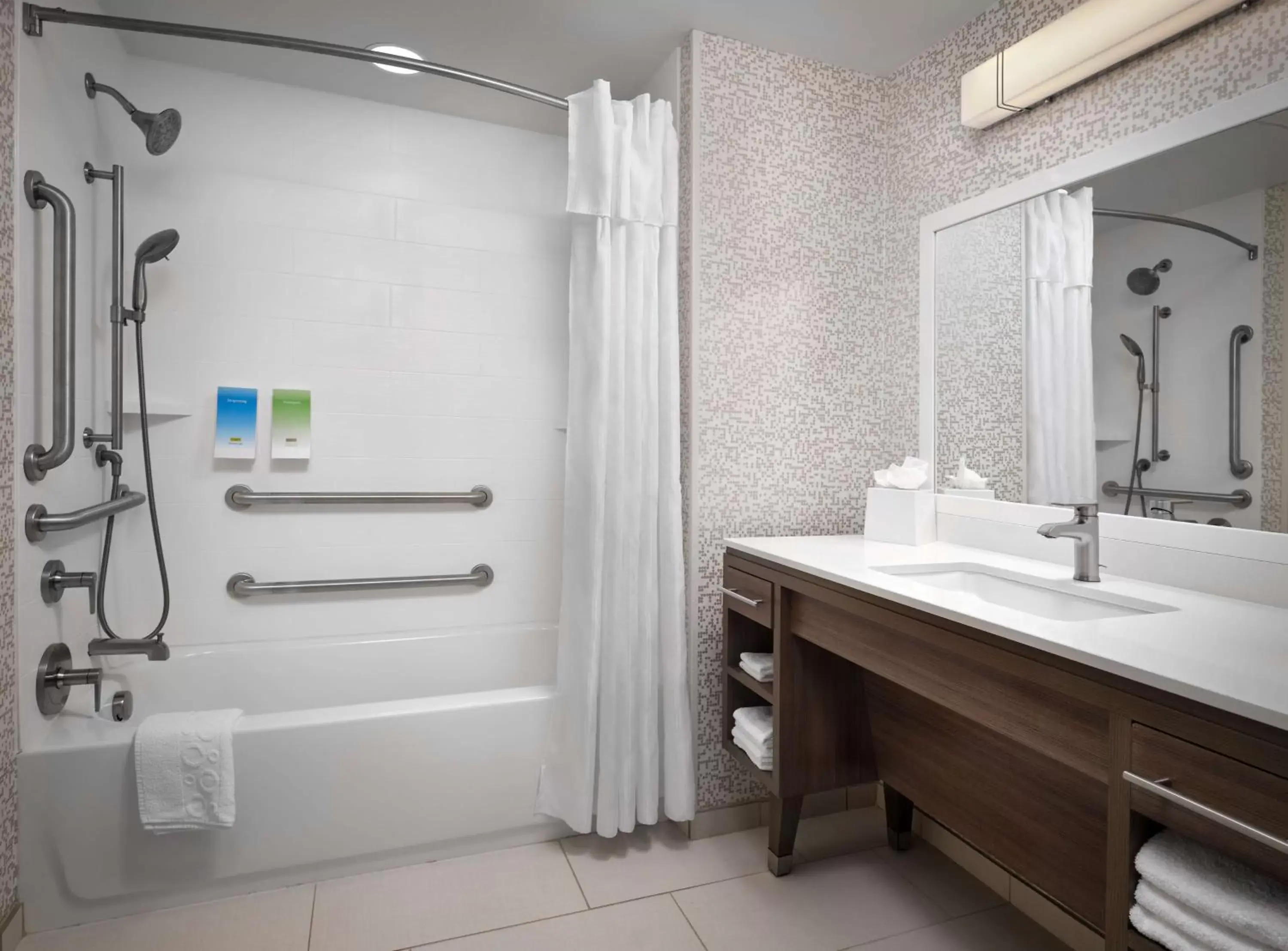 Bathroom in Home2 Suites By Hilton Fishers Indianapolis Northeast