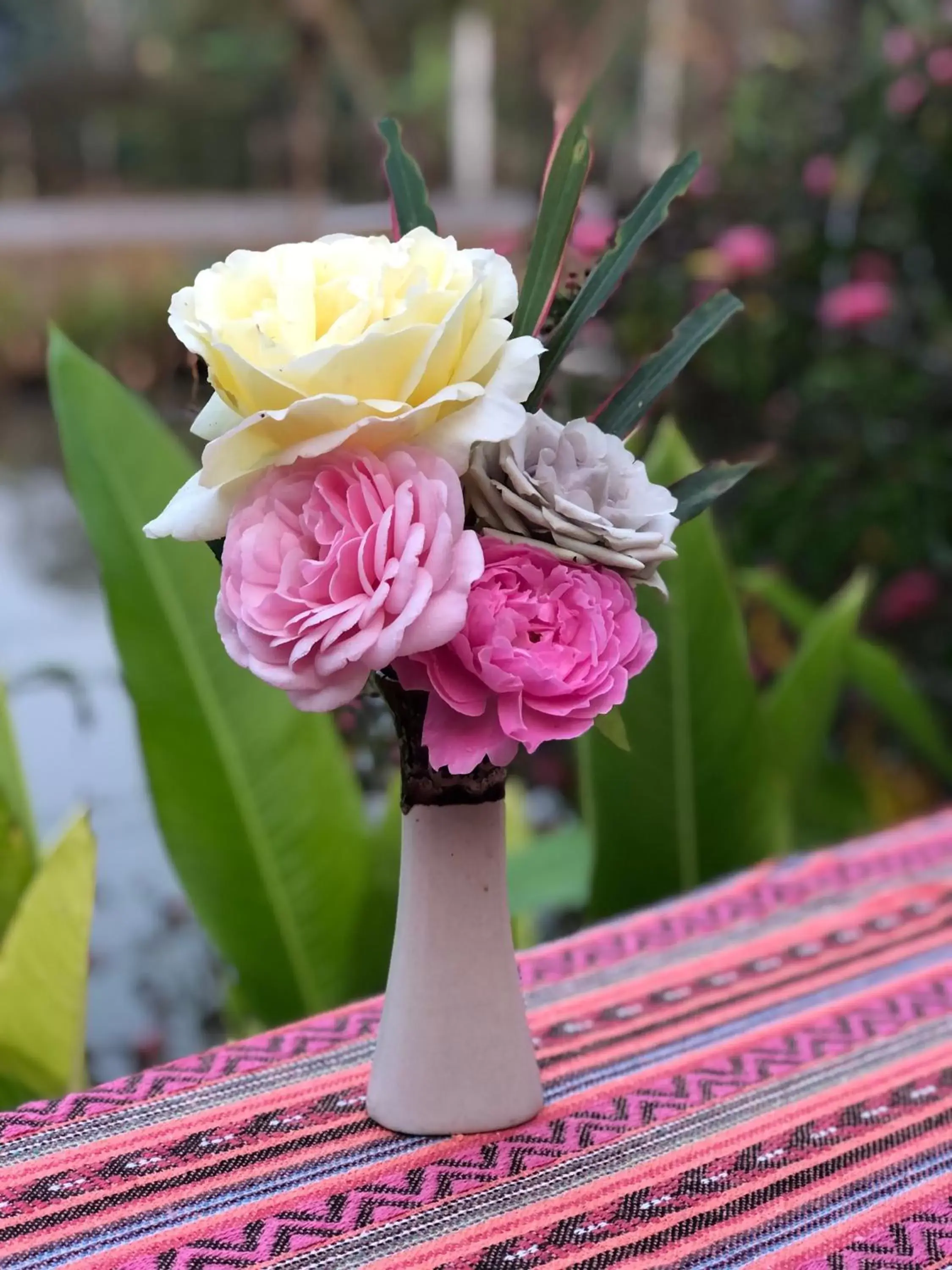 Decorative detail in Pura Vida Pai Resort