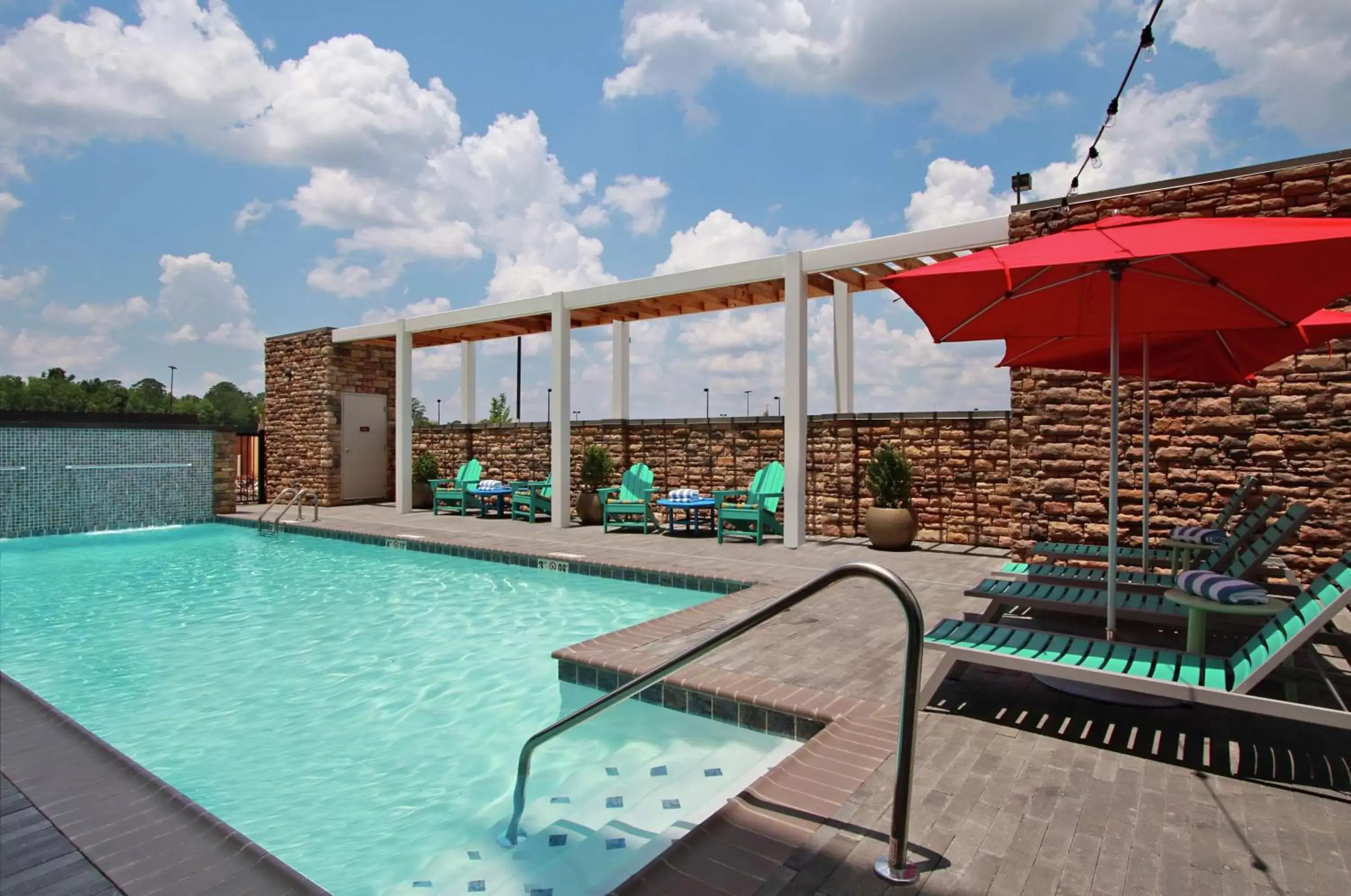 Pool view, Swimming Pool in Home2 Suites by Hilton Mobile I-65 Government Boulevard