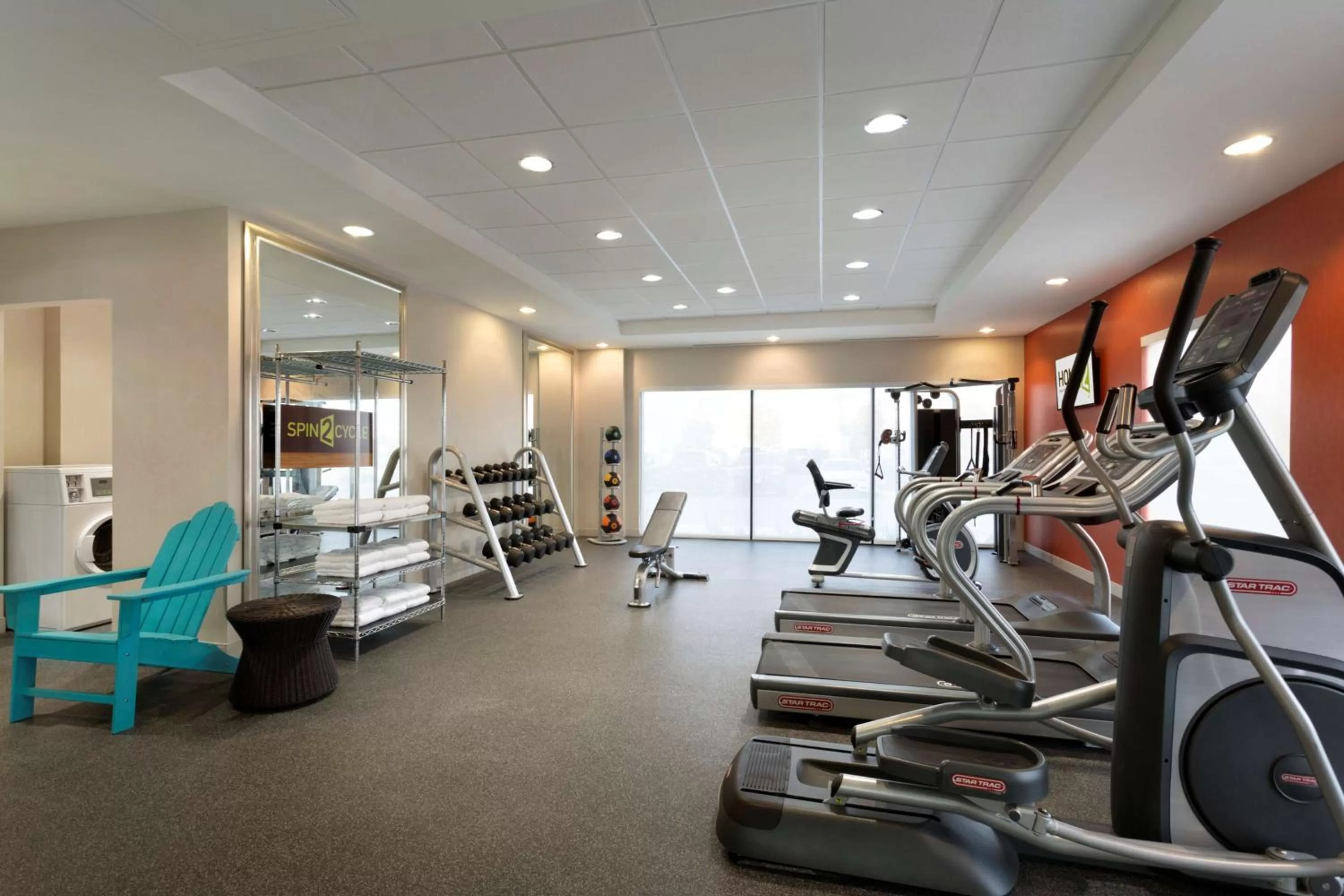 Fitness centre/facilities in Home2 Suites by Hilton Milton Ontario
