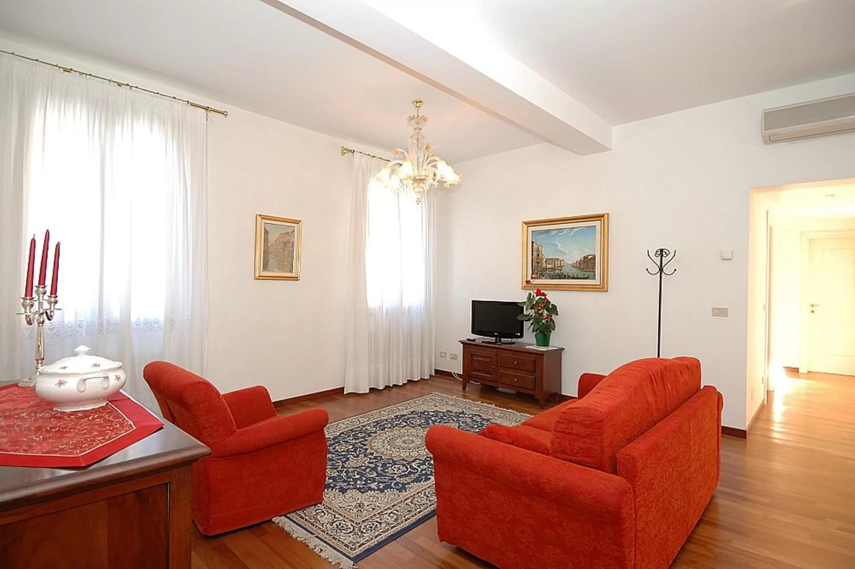 Communal lounge/ TV room, Seating Area in Corte Nova
