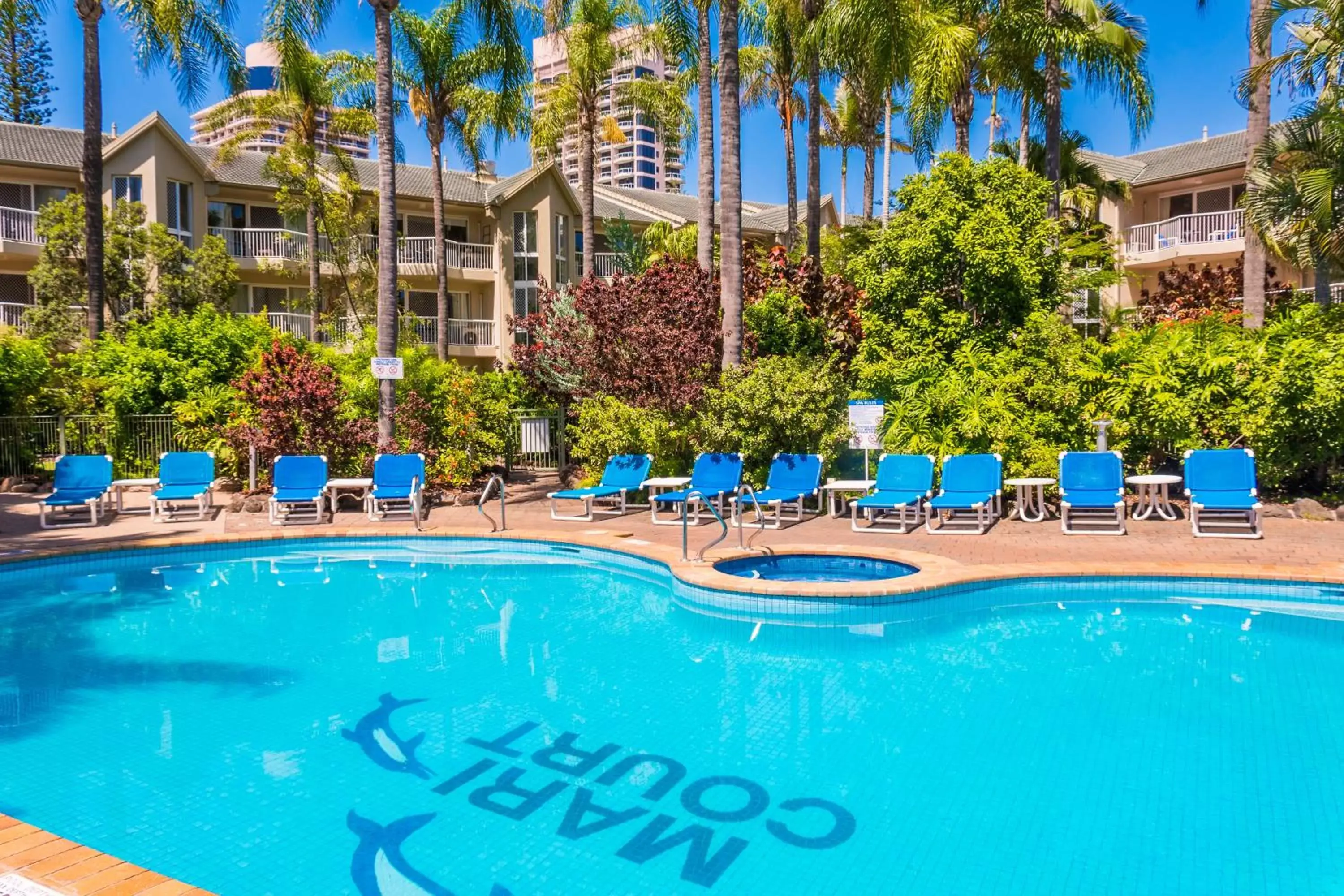 Swimming Pool in Mari Court Resort