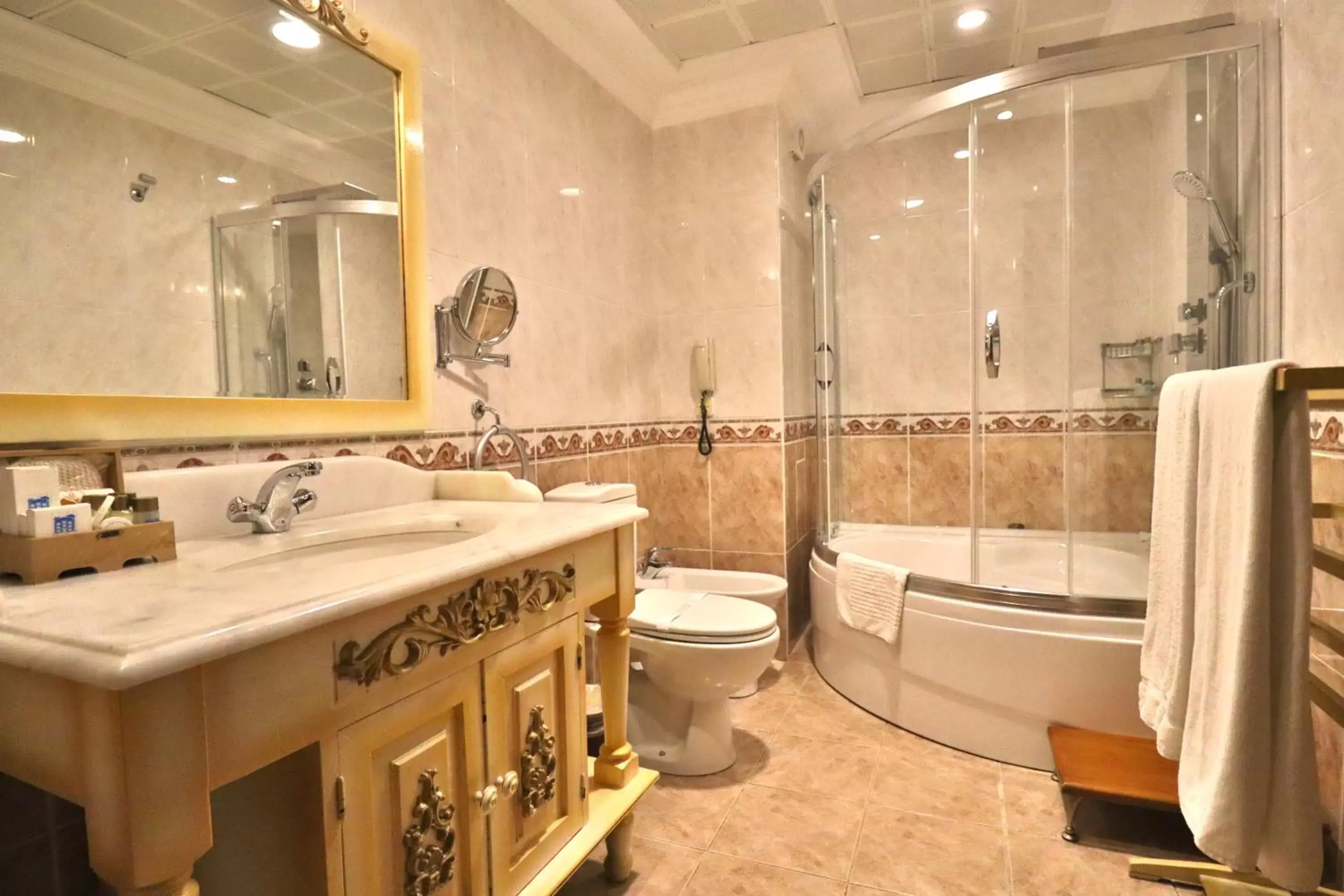 Bathroom in Blue House Hotel