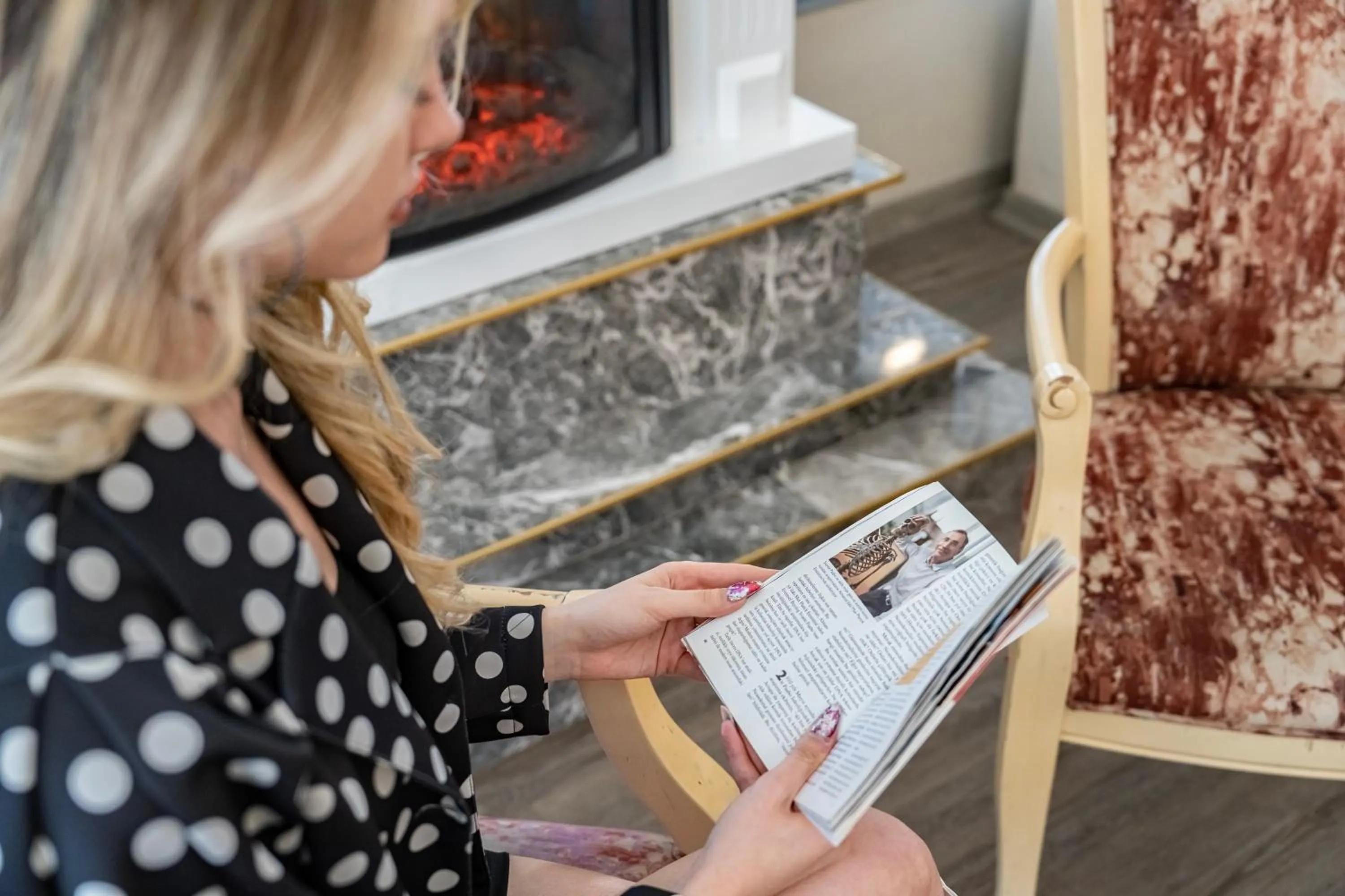 Library in Grand Hamit Hotel