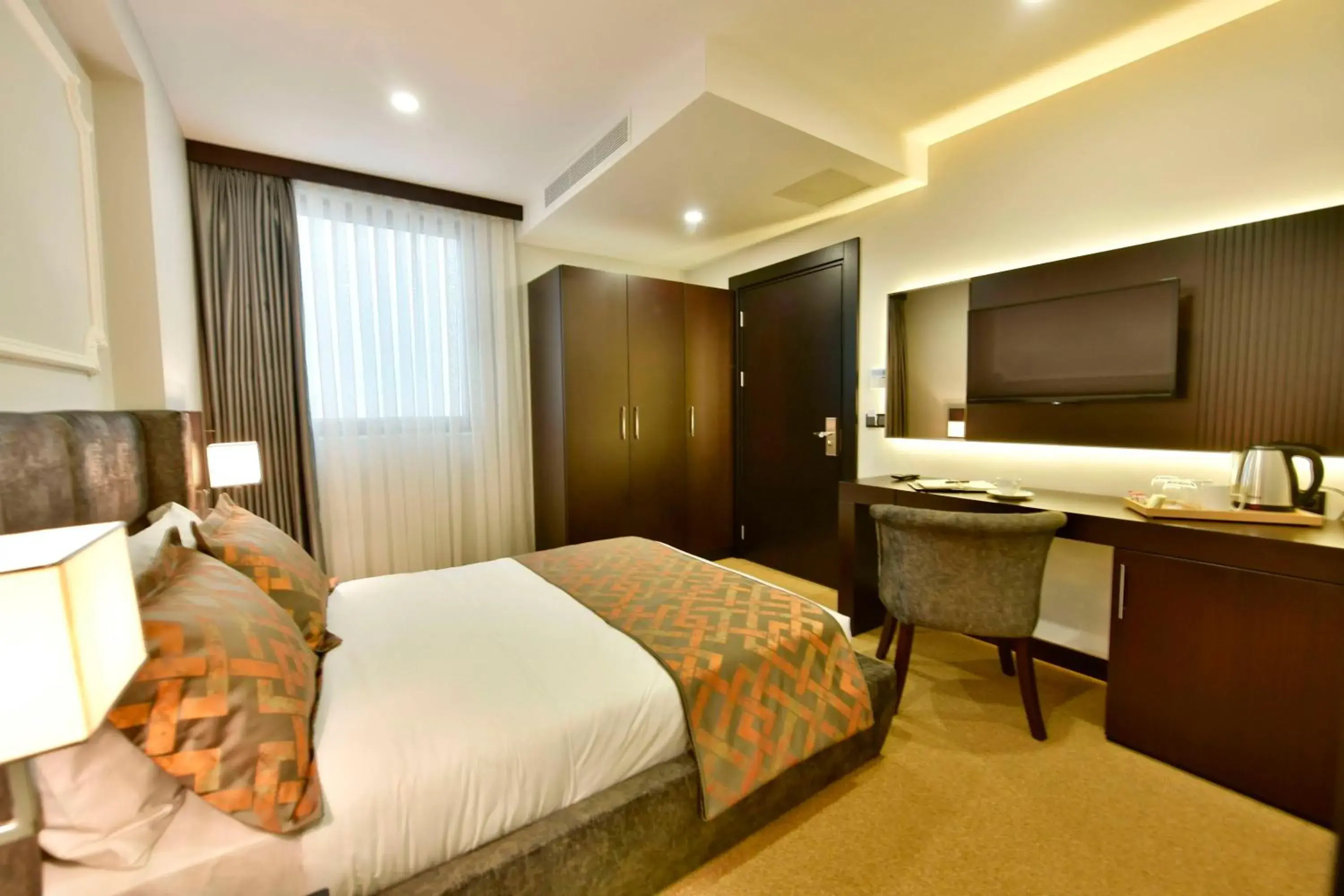Economy Double Room in Ghan Hotel