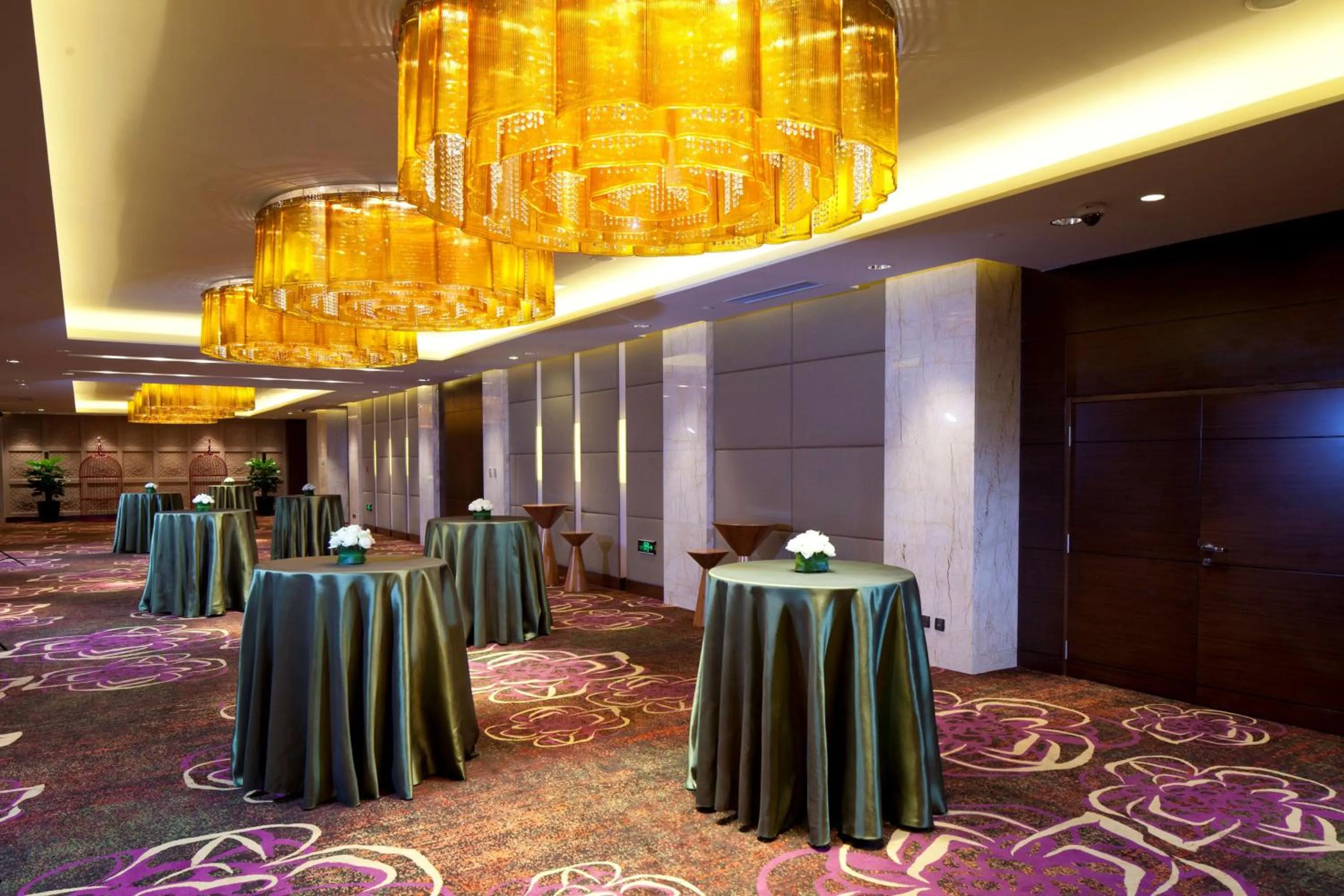 Meeting/conference room in DoubleTree by Hilton Shenyang