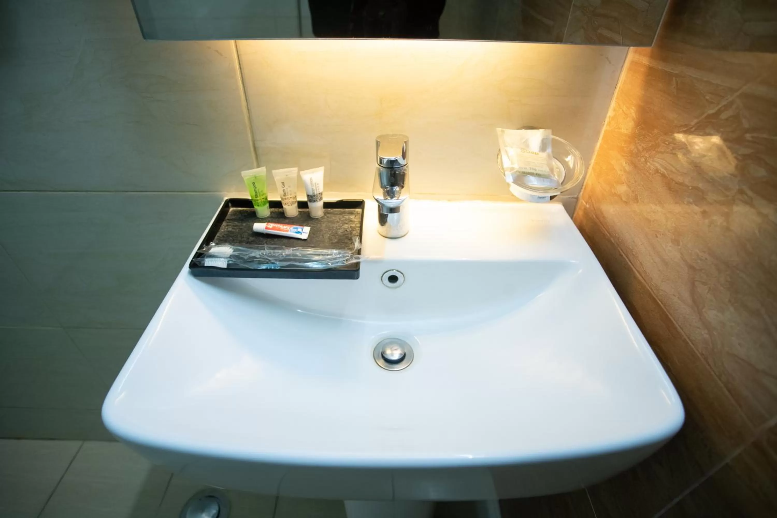 Bathroom in Jatra Hotel Grand Royal