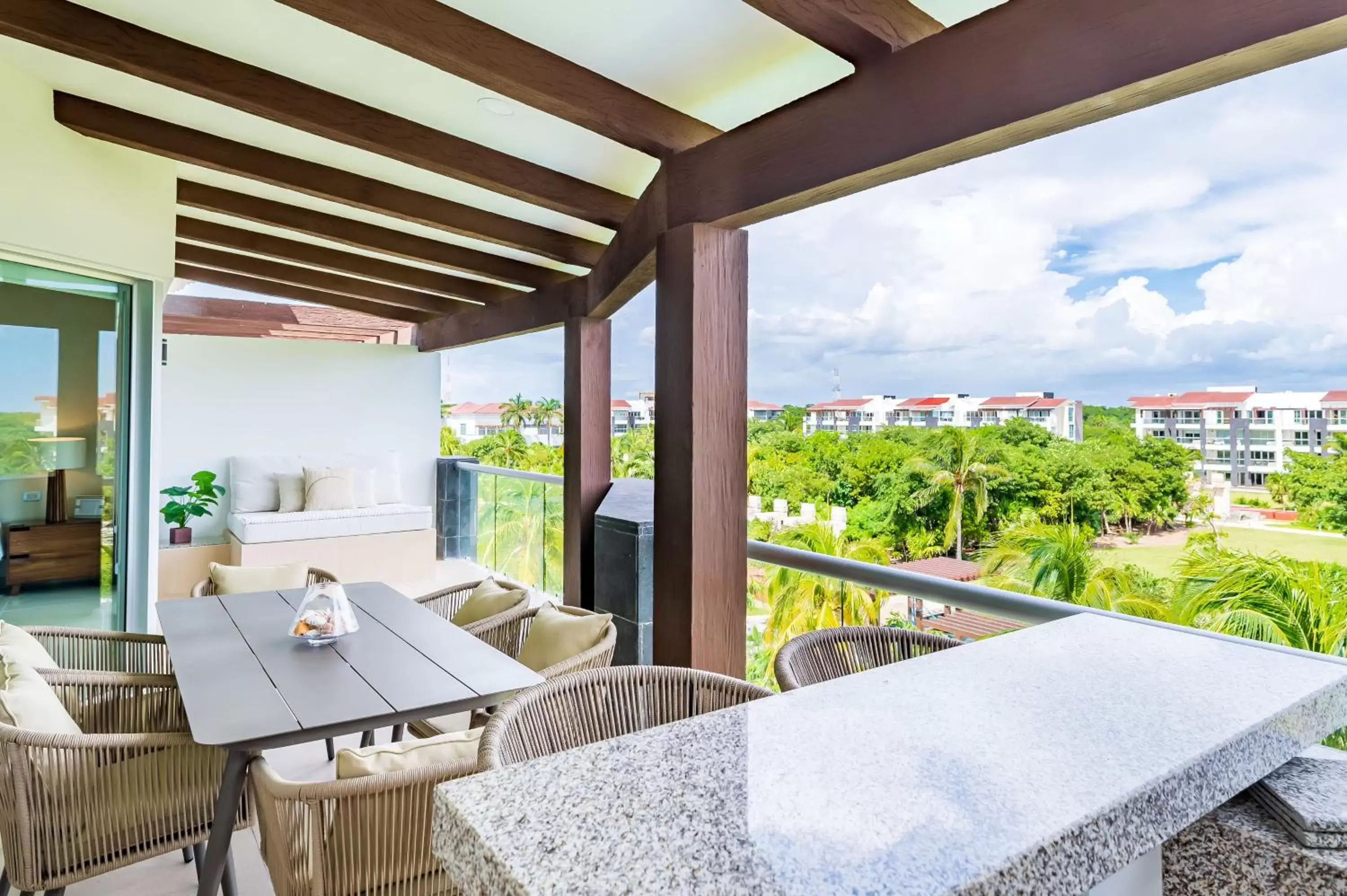 Mareazul Beach Front Condos At playa del Carmen