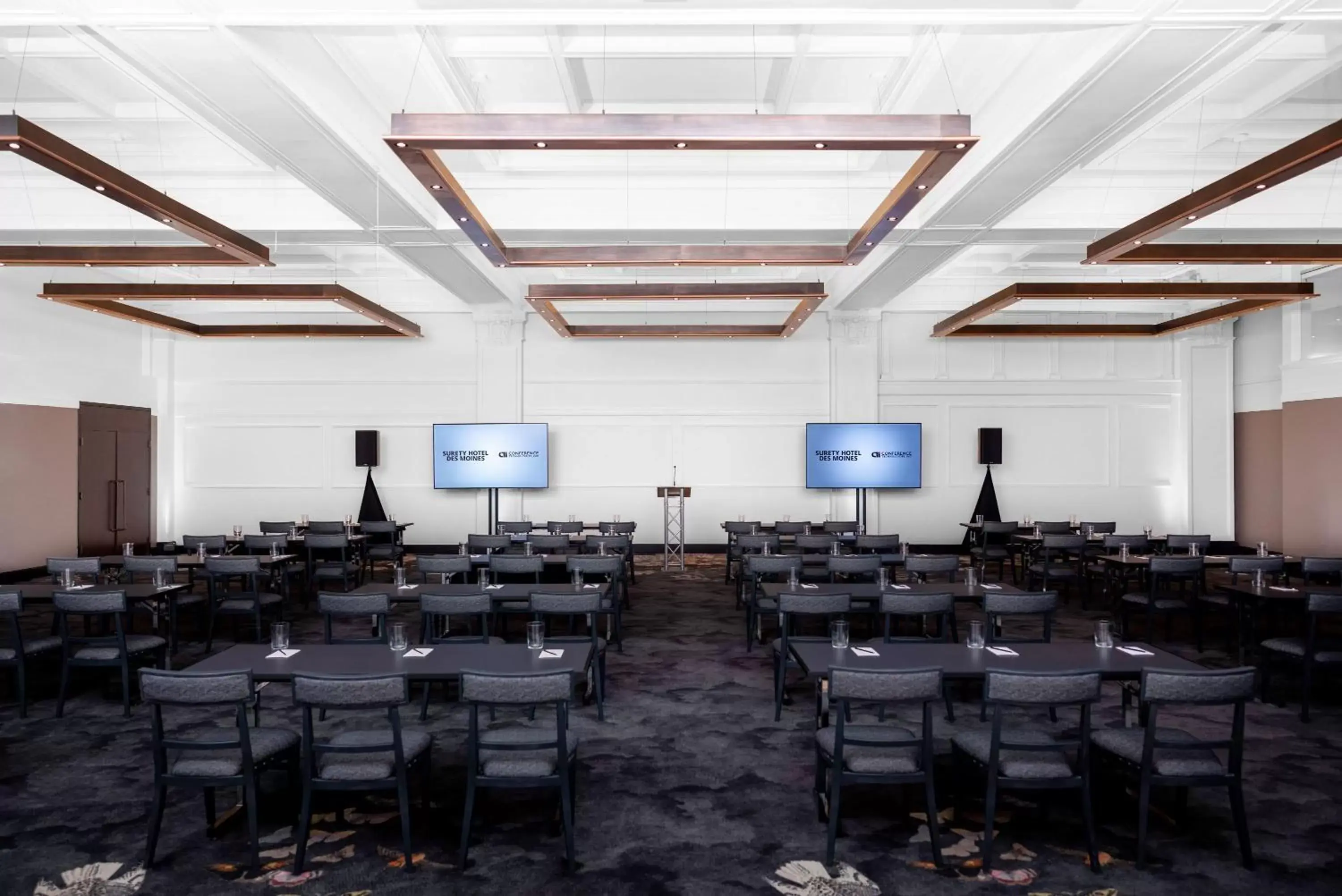 Meeting/conference room in Surety Hotel